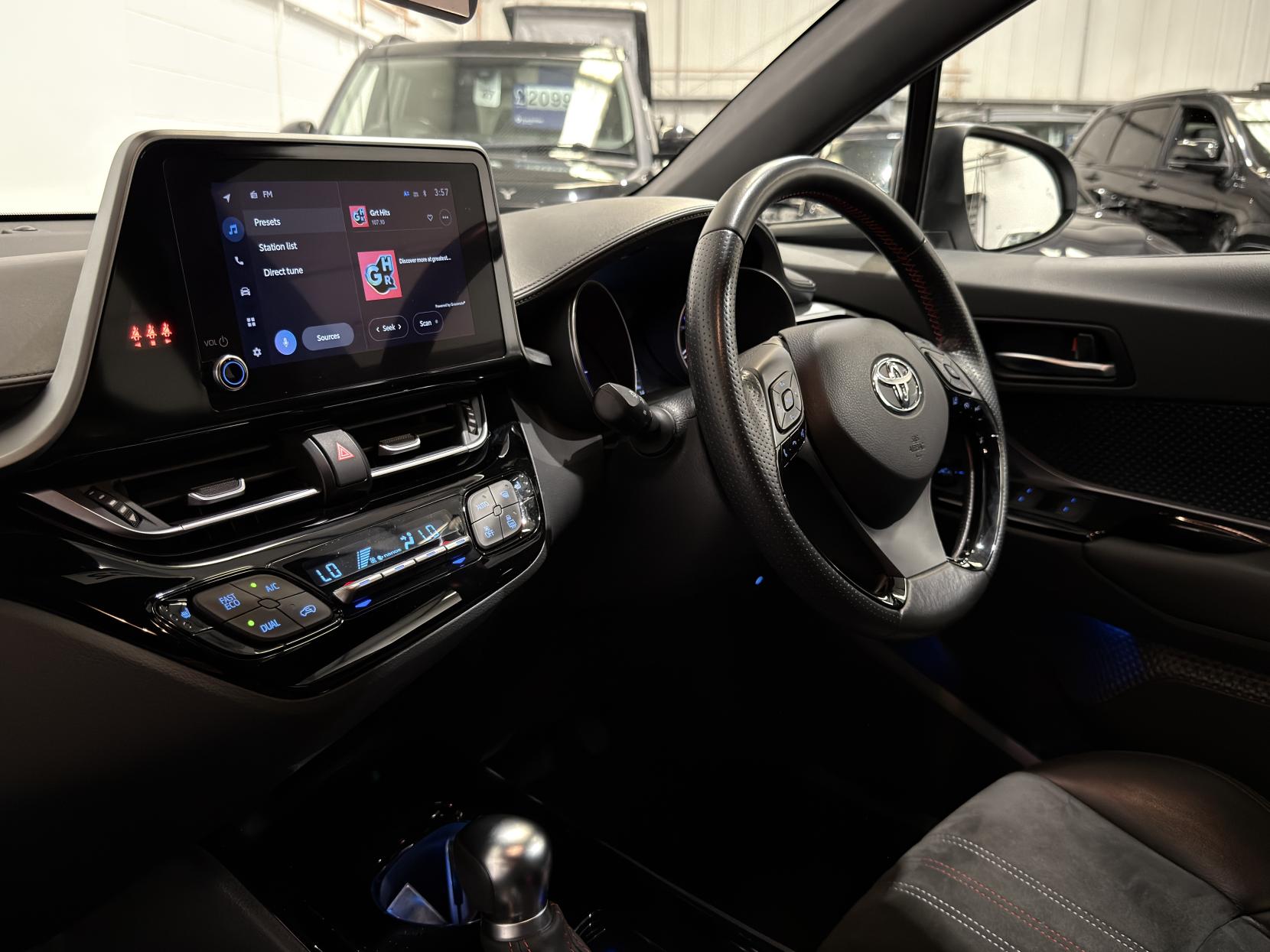 Toyota C-HR 2.0 VVT-h GR SPORT SUV 5dr Petrol Hybrid CVT Euro 6 (s/s) (184 ps)