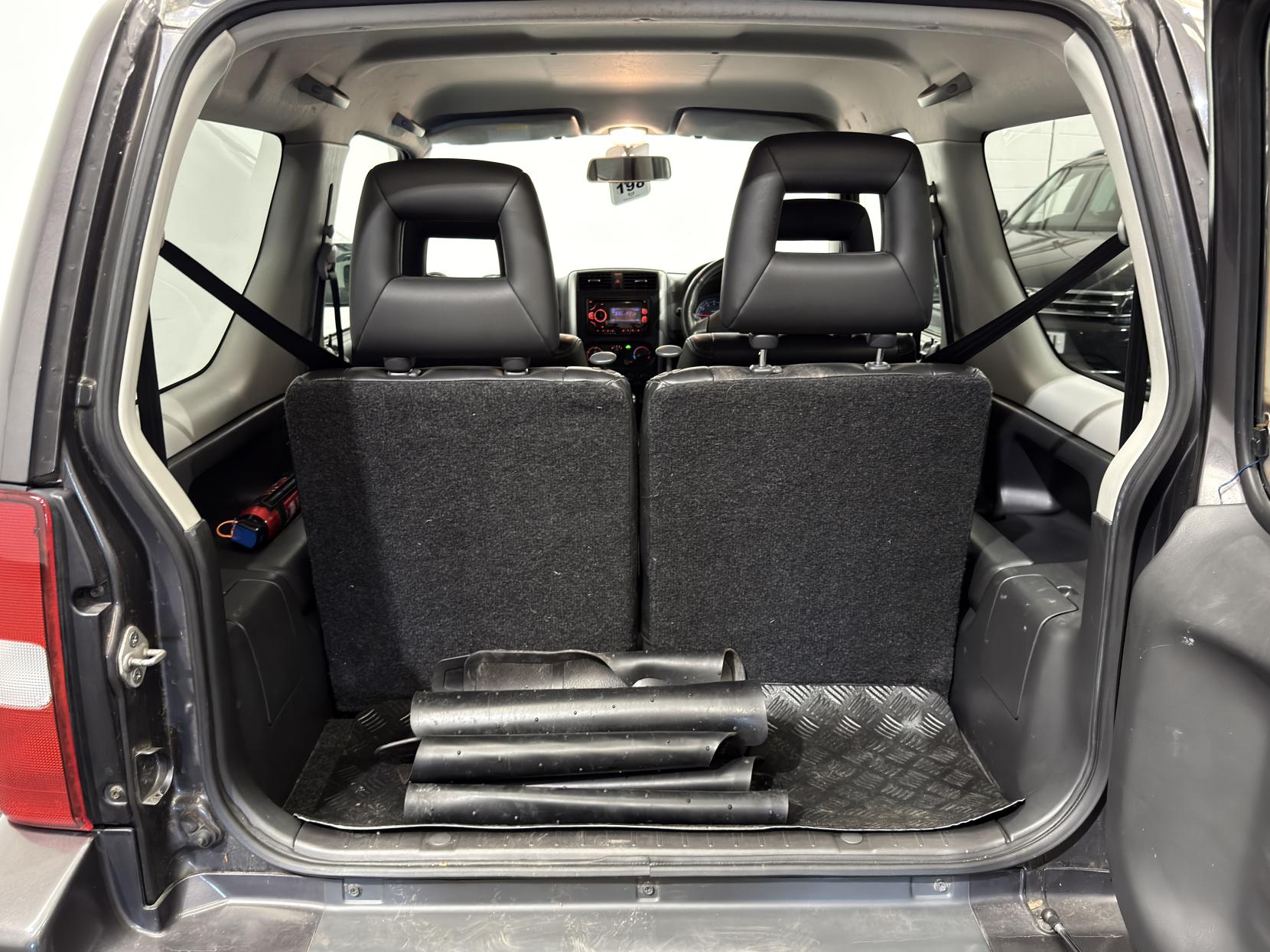 Suzuki Jimny 1.3 SZ4 SUV 3dr Petrol Manual (162 g/km, 83 bhp)