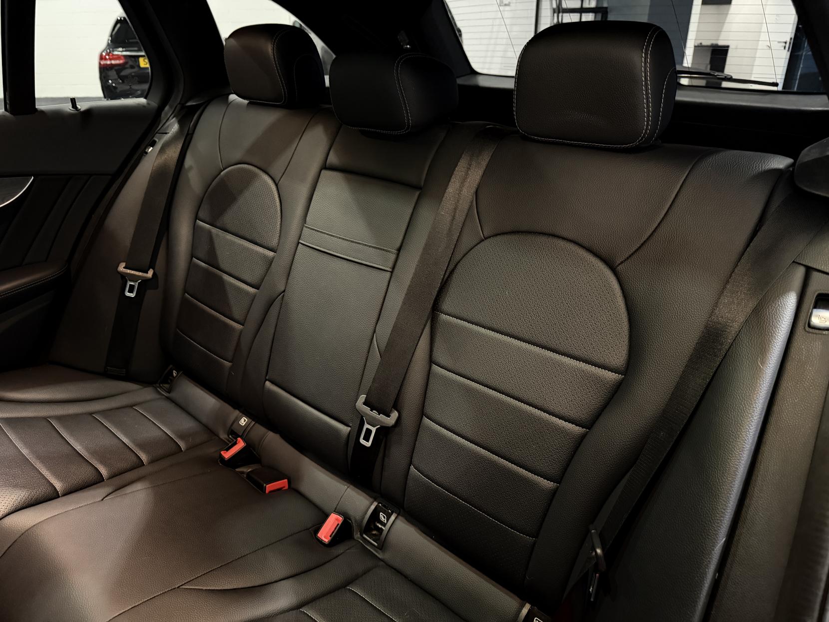 Mercedes-Benz C Class 2.1 C250d AMG Line (Premium) Estate 5dr Diesel 7G-Tronic+ Euro 6 (s/s) (204 ps)