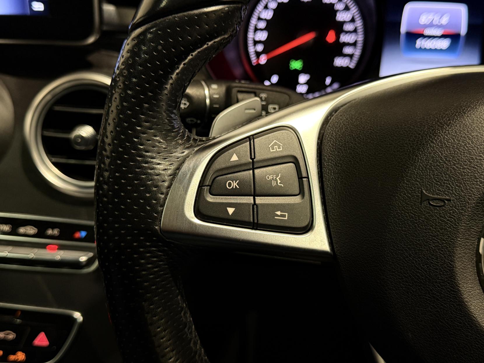 Mercedes-Benz C Class 2.1 C250d AMG Line (Premium) Estate 5dr Diesel 7G-Tronic+ Euro 6 (s/s) (204 ps)