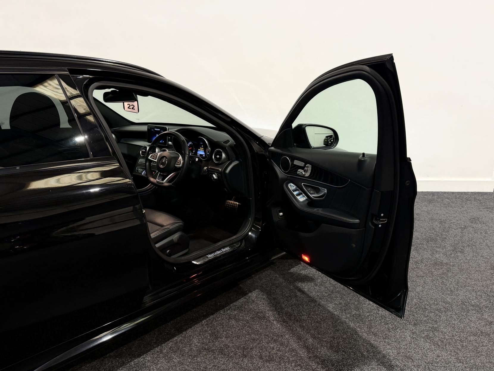 Mercedes-Benz C Class 2.1 C250d AMG Line (Premium) Estate 5dr Diesel 7G-Tronic+ Euro 6 (s/s) (204 ps)