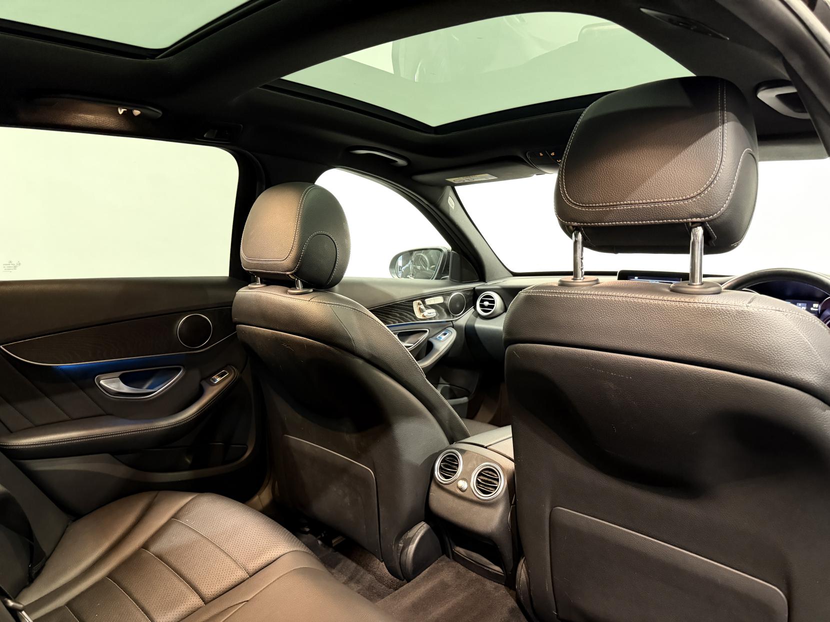 Mercedes-Benz C Class 2.1 C250d AMG Line (Premium) Estate 5dr Diesel 7G-Tronic+ Euro 6 (s/s) (204 ps)