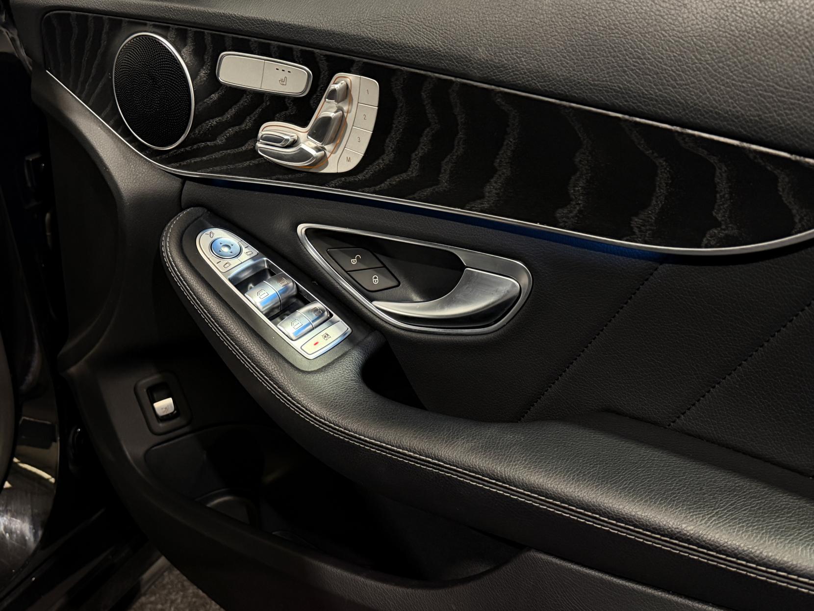 Mercedes-Benz C Class 2.1 C250d AMG Line (Premium) Estate 5dr Diesel 7G-Tronic+ Euro 6 (s/s) (204 ps)