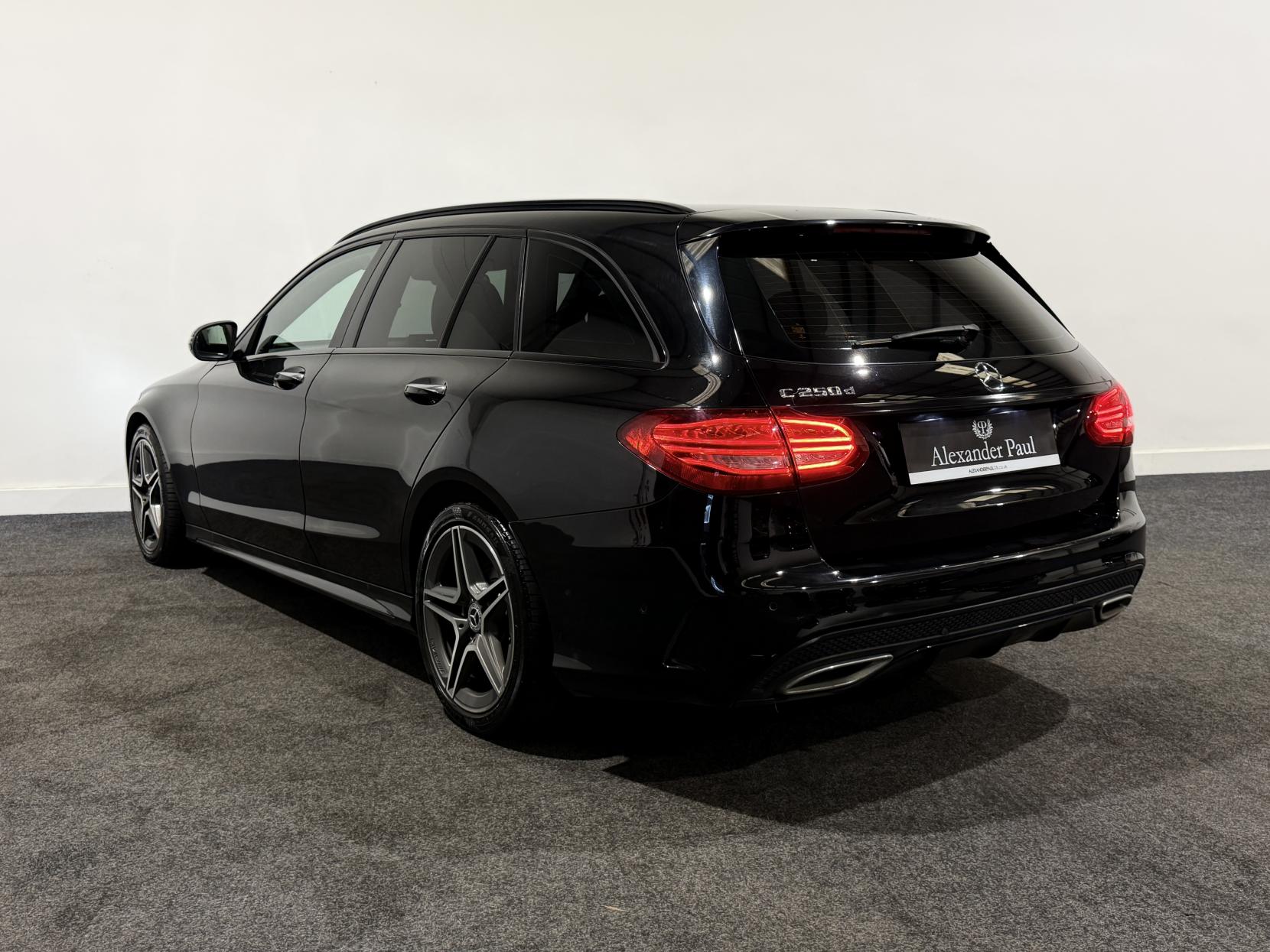 Mercedes-Benz C Class 2.1 C250d AMG Line (Premium) Estate 5dr Diesel 7G-Tronic+ Euro 6 (s/s) (204 ps)