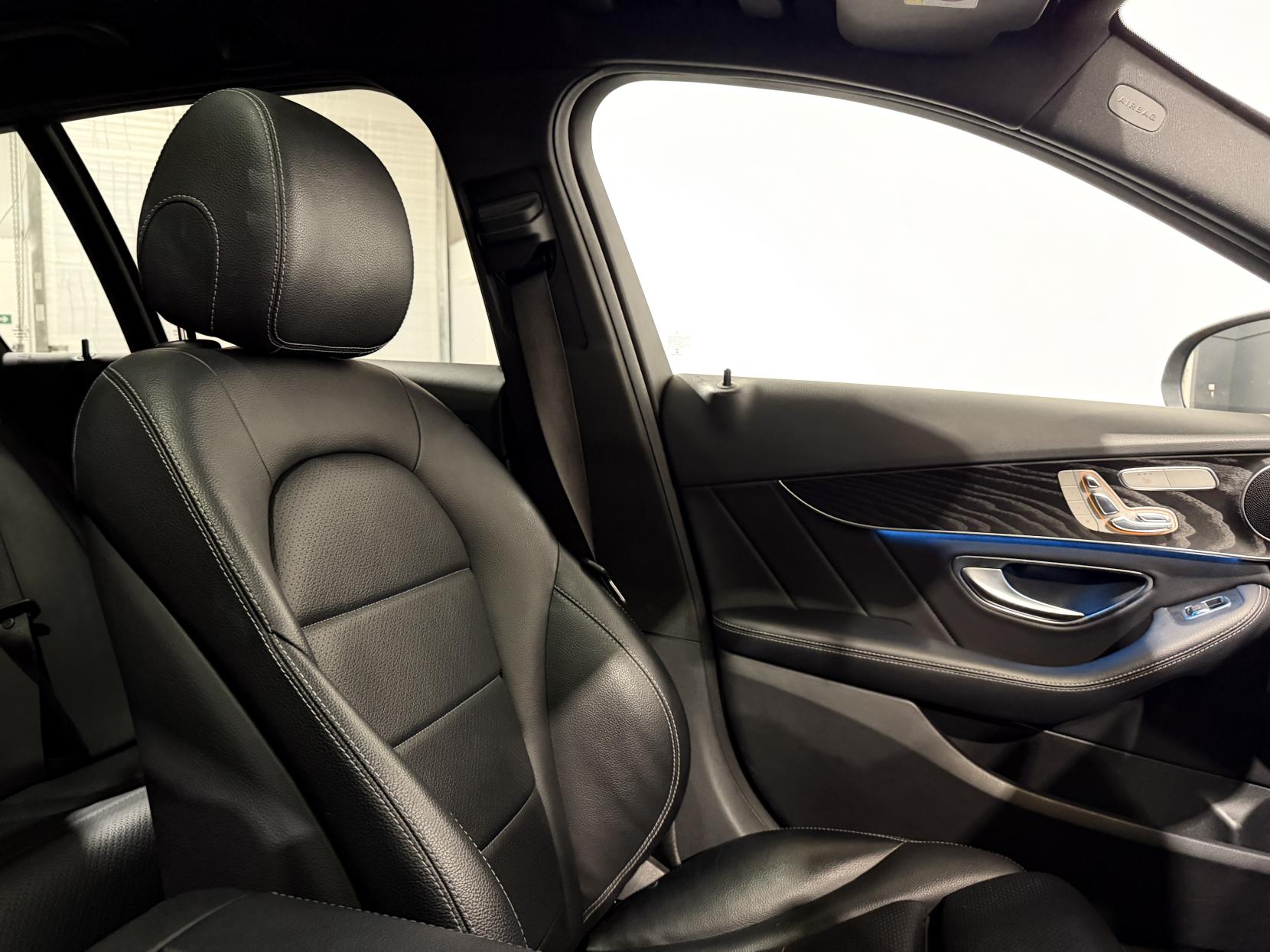 Mercedes-Benz C Class 2.1 C250d AMG Line (Premium) Estate 5dr Diesel 7G-Tronic+ Euro 6 (s/s) (204 ps)