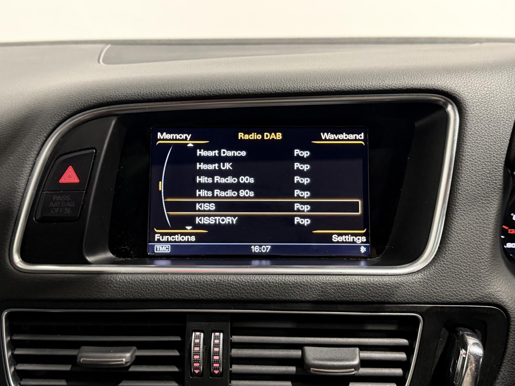 Audi SQ5 3.0 BiTDI V6 SUV 5dr Diesel Tiptronic quattro Euro 5 (s/s) (313 ps)