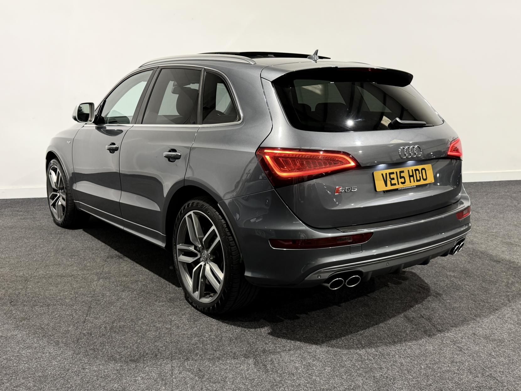 Audi SQ5 3.0 BiTDI V6 SUV 5dr Diesel Tiptronic quattro Euro 5 (s/s) (313 ps)