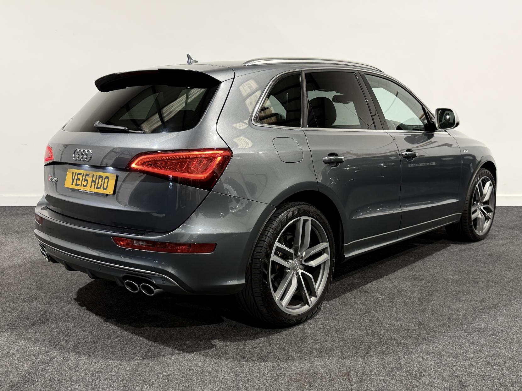 Audi SQ5 3.0 BiTDI V6 SUV 5dr Diesel Tiptronic quattro Euro 5 (s/s) (313 ps)