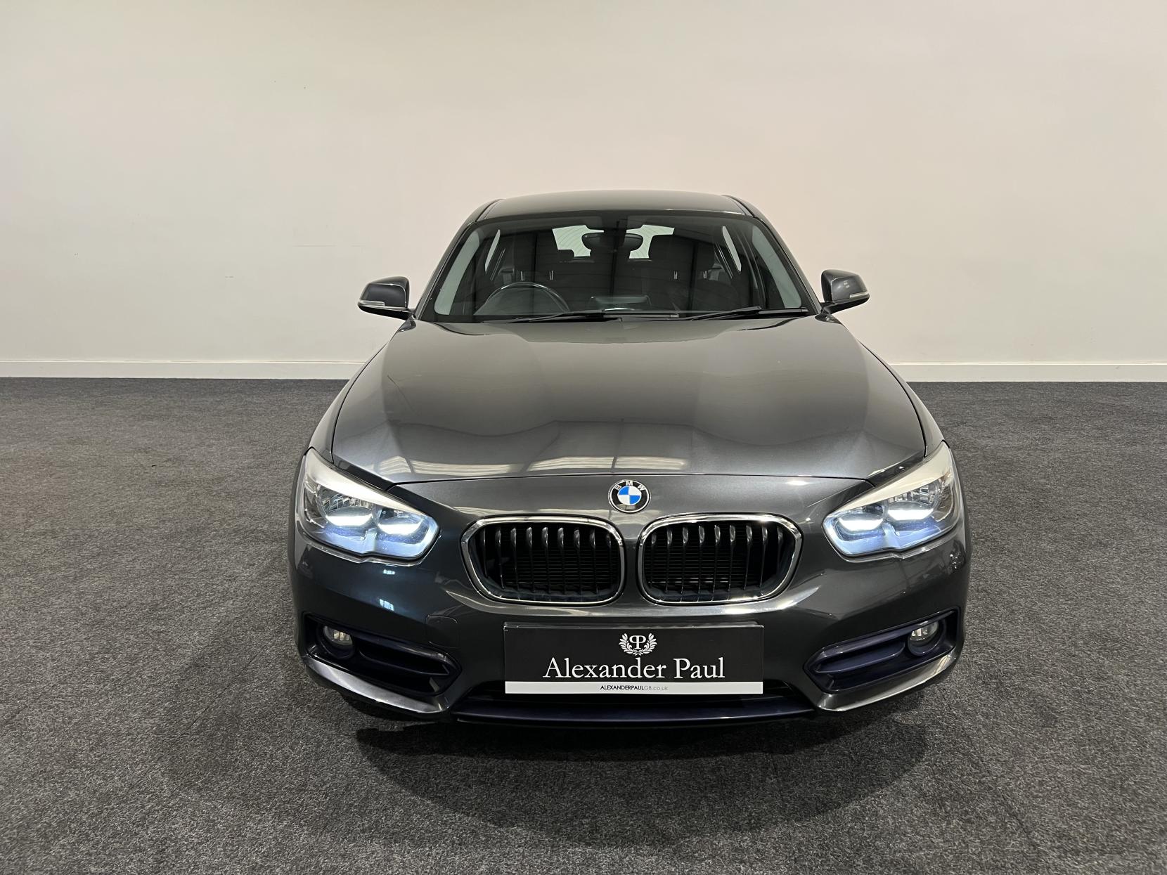 BMW 1 Series 1.5 118i Sport Hatchback 5dr Petrol Manual Euro 6 (s/s) (136 ps)