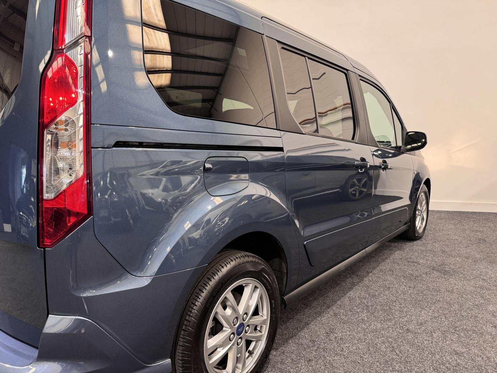 Ford Grand Tourneo Connect 1.5 EcoBlue Titanium MPV 5dr Diesel Manual Euro 6 (s/s) (120 ps)