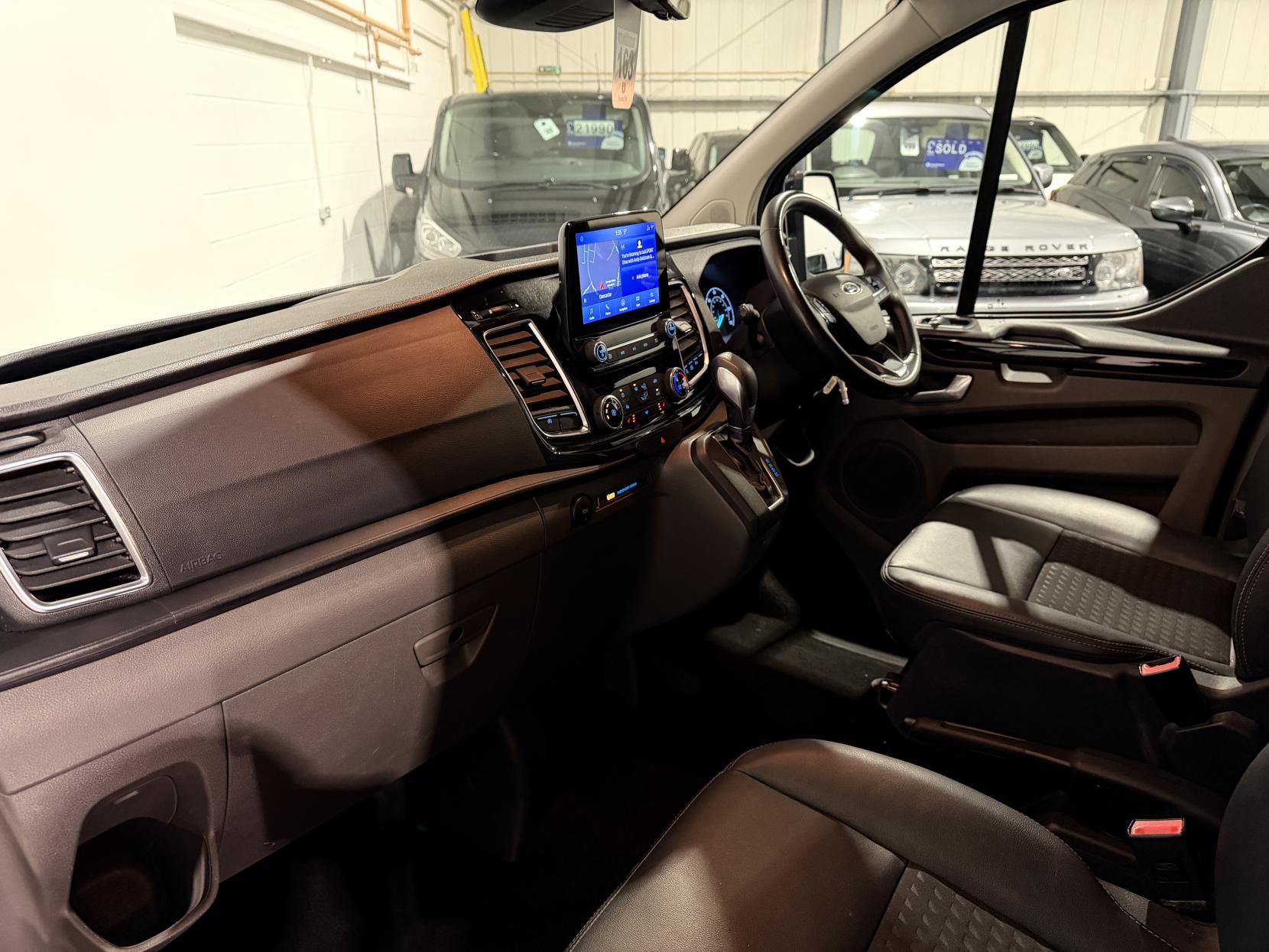 Ford Transit Custom 2.0 320 EcoBlue Sport Crew Van Double Cab 5dr Diesel Auto L1 H1 Euro 6 (170 ps)