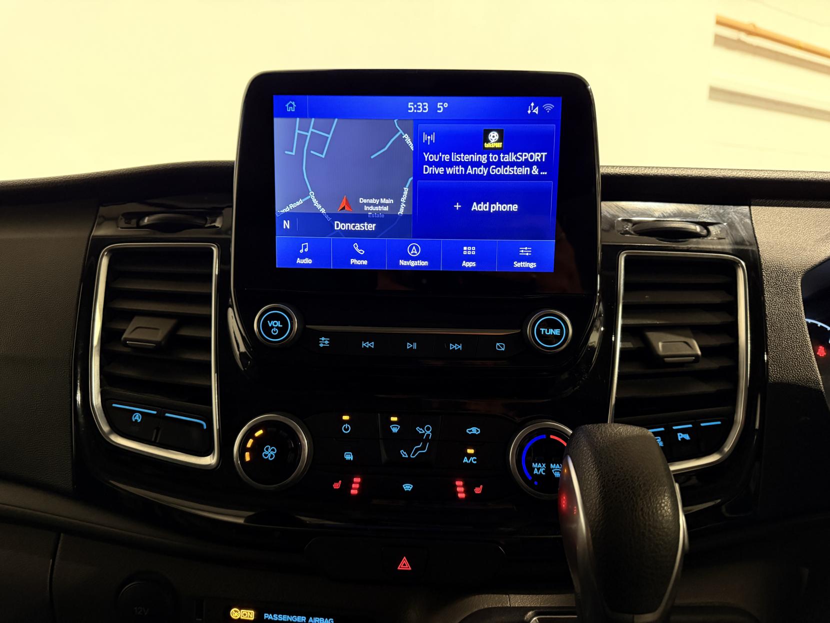 Ford Transit Custom 2.0 320 EcoBlue Sport Crew Van Double Cab 5dr Diesel Auto L1 H1 Euro 6 (170 ps)