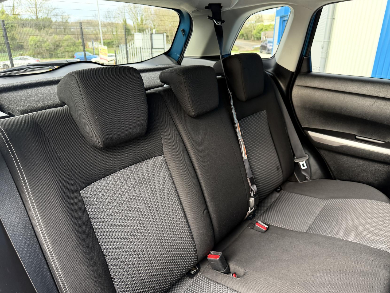 Suzuki Vitara 1.0 Boosterjet SZ-T SUV 5dr Petrol Manual Euro 6 (s/s) (111 ps)