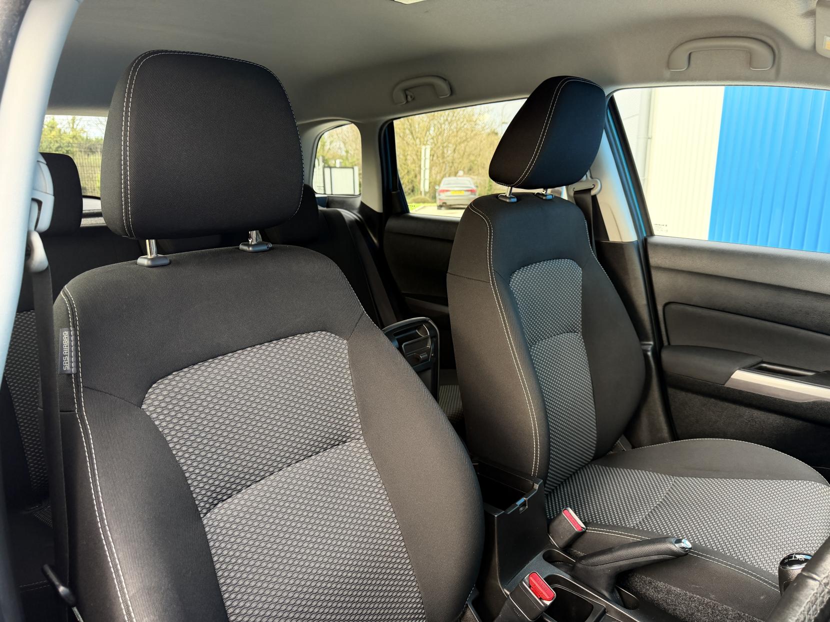 Suzuki Vitara 1.0 Boosterjet SZ-T SUV 5dr Petrol Manual Euro 6 (s/s) (111 ps)