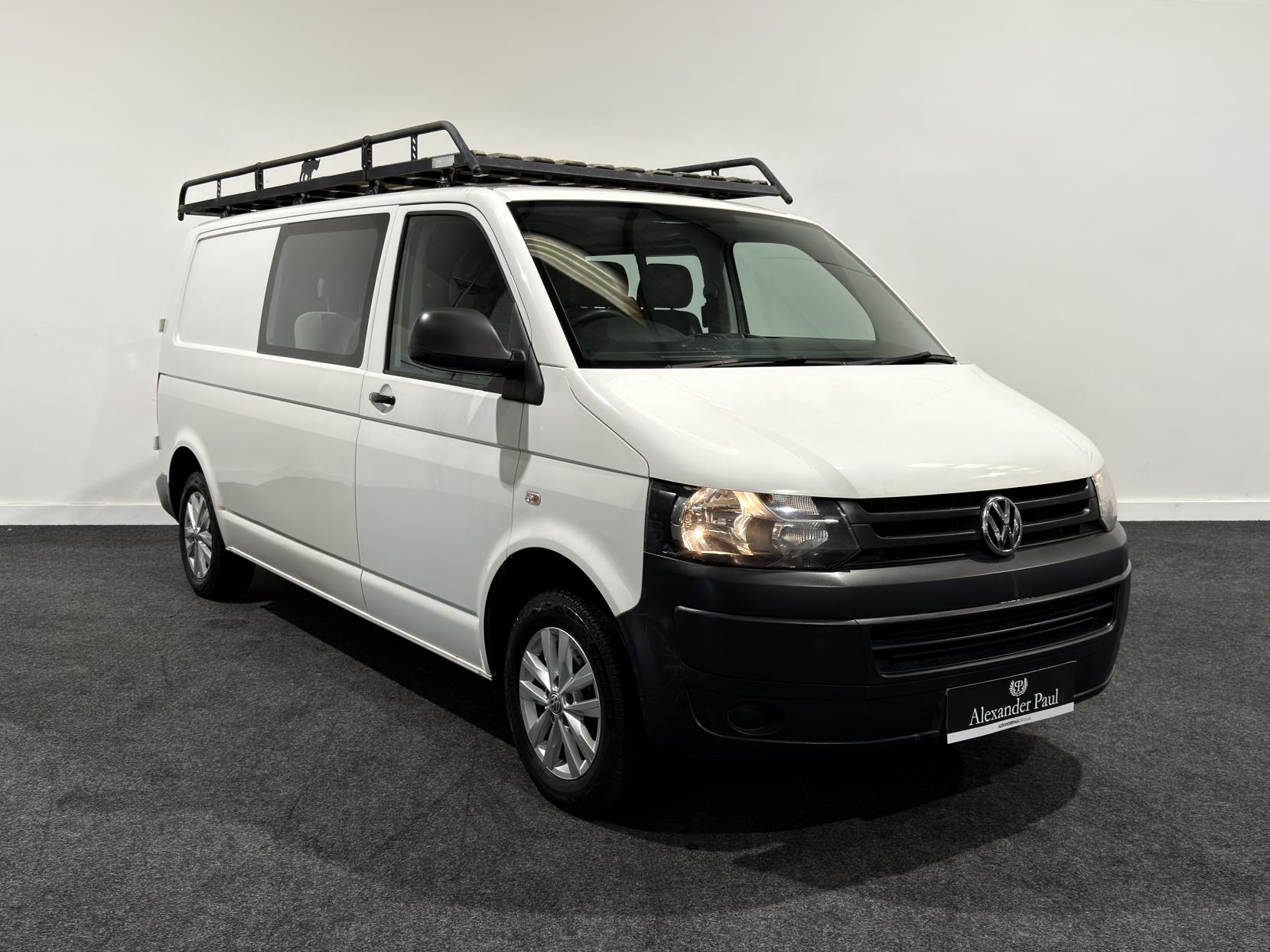 Volkswagen Transporter 2.0 TDI T32 Startline Kombi 4dr Diesel Manual L1 H1 (198 g/km, 138.08 bhp)