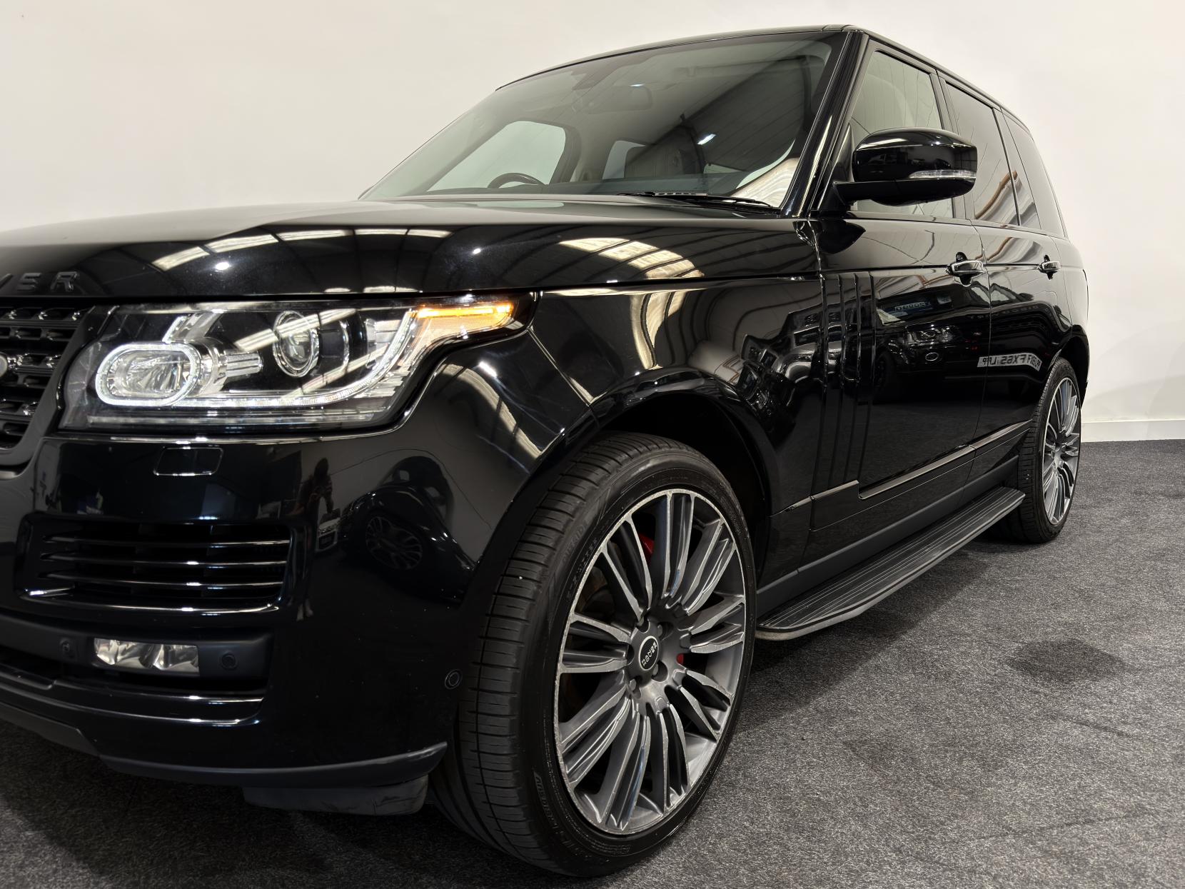 Land Rover Range Rover 4.4 SD V8 Vogue SE SUV 5dr Diesel Auto 4WD Euro 5 (339 ps)