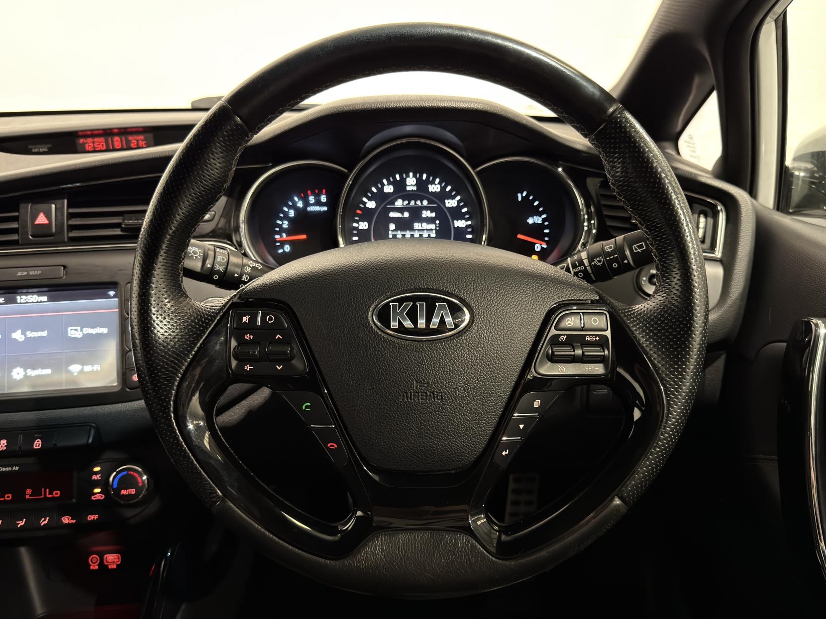 Kia Ceed 1.6 CRDi GT-Line Hatchback 5dr Diesel Manual Euro 6 (s/s) (134 bhp)