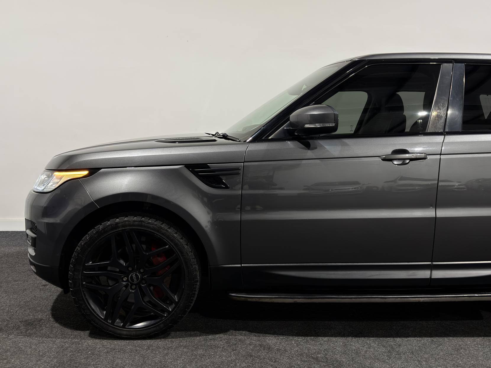 Land Rover Range Rover Sport 3.0 SD V6 HSE SUV 5dr Diesel Auto 4WD Euro 5 (s/s) (292 ps)