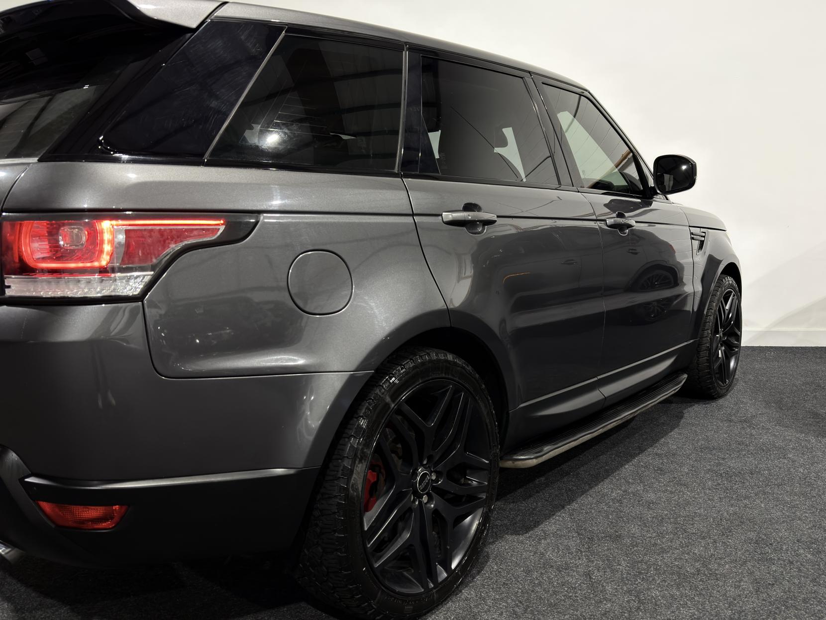 Land Rover Range Rover Sport 3.0 SD V6 HSE SUV 5dr Diesel Auto 4WD Euro 5 (s/s) (292 ps)