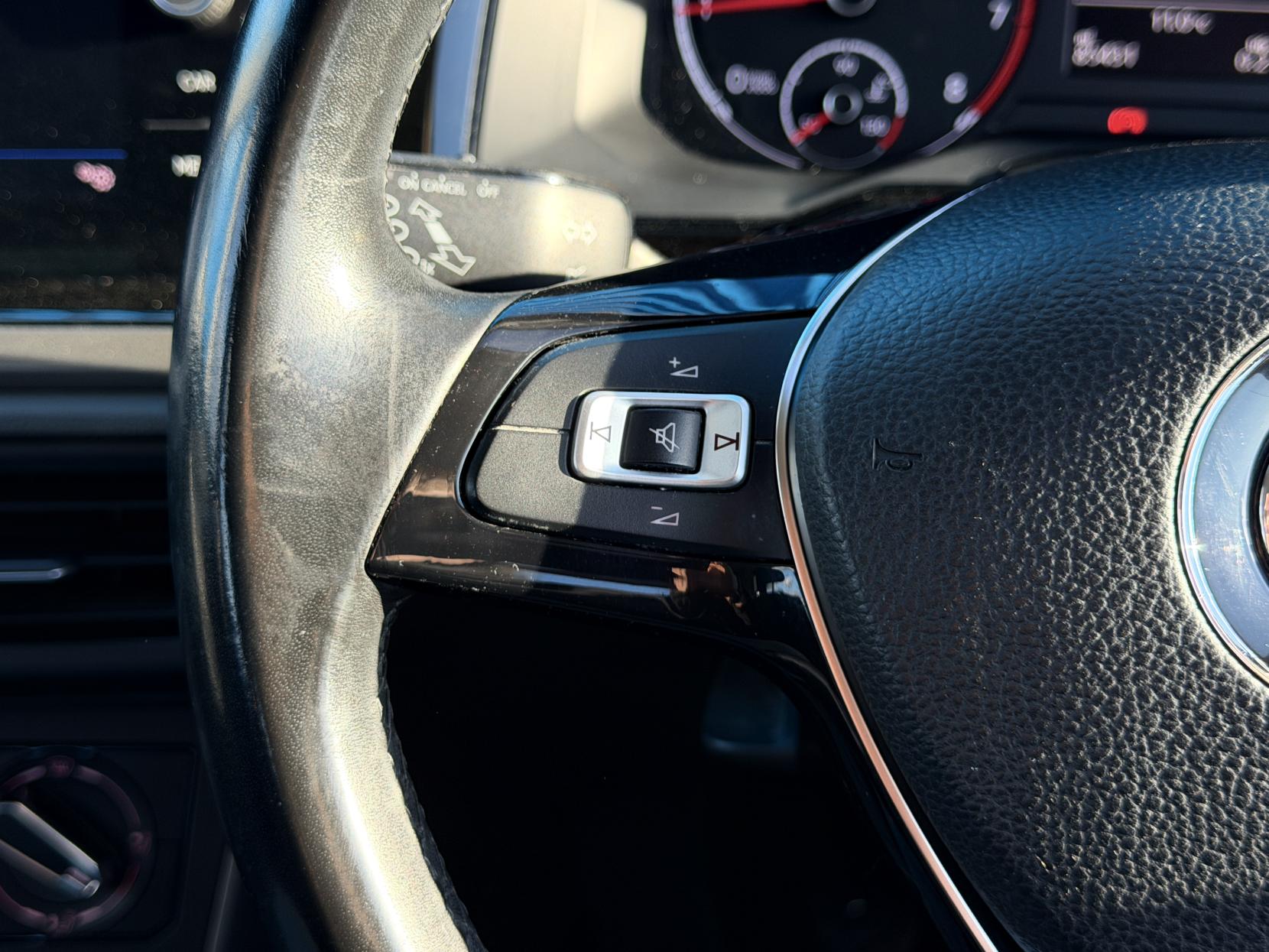 Volkswagen Polo 1.0 TSI SE Hatchback 5dr Petrol Manual Euro 6 (s/s) (95 ps)