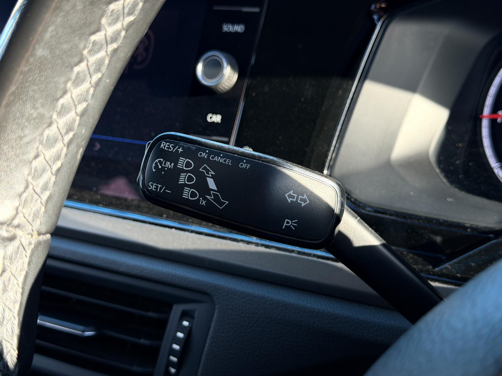 Volkswagen Polo 1.0 TSI SE Hatchback 5dr Petrol Manual Euro 6 (s/s) (95 ps)