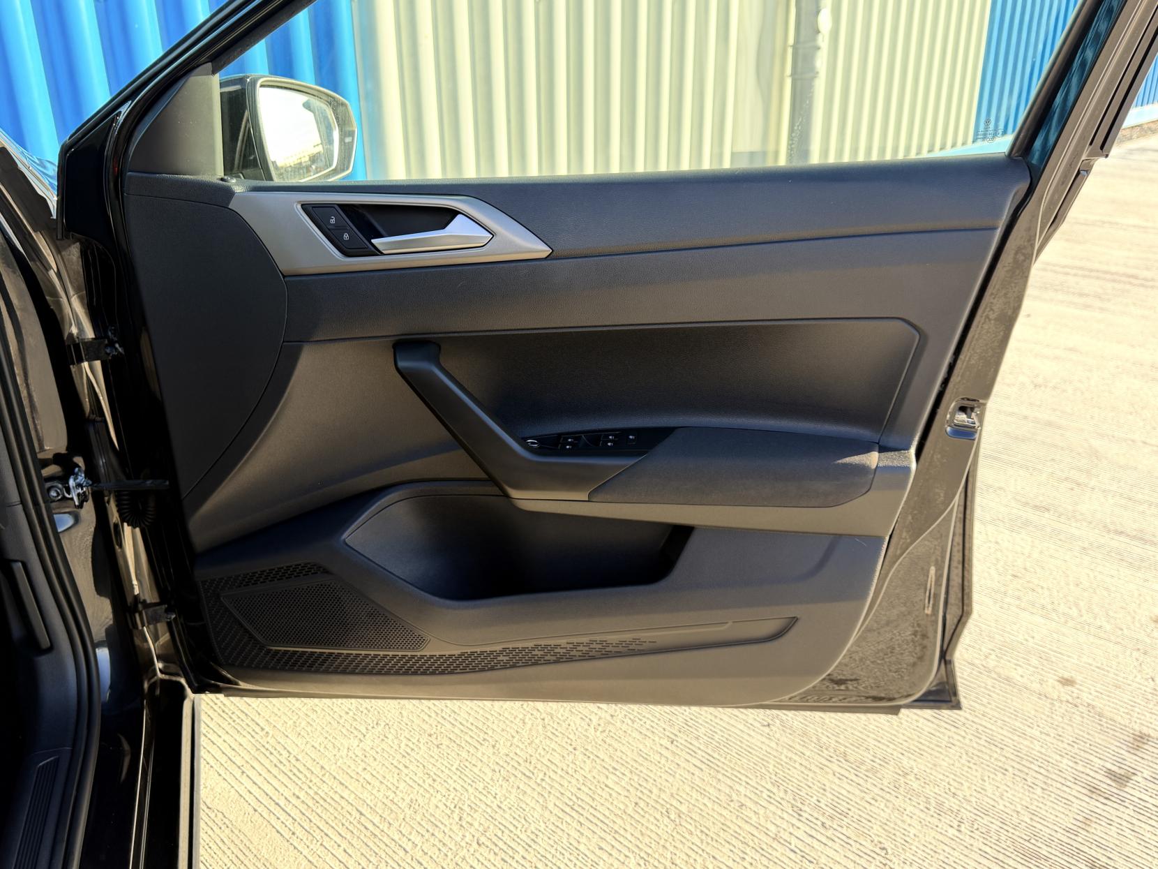 Volkswagen Polo 1.0 TSI SE Hatchback 5dr Petrol Manual Euro 6 (s/s) (95 ps)