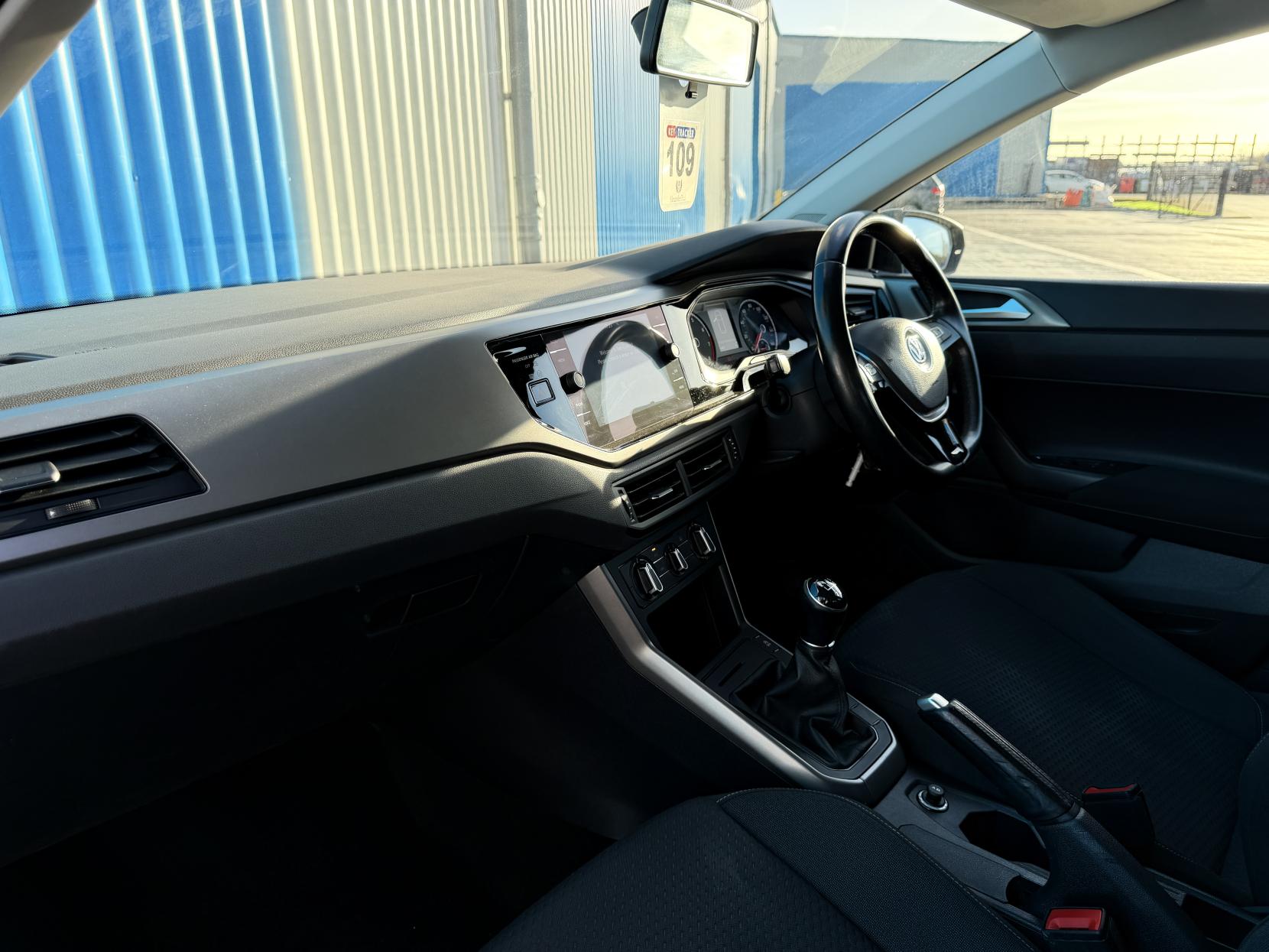 Volkswagen Polo 1.0 TSI SE Hatchback 5dr Petrol Manual Euro 6 (s/s) (95 ps)