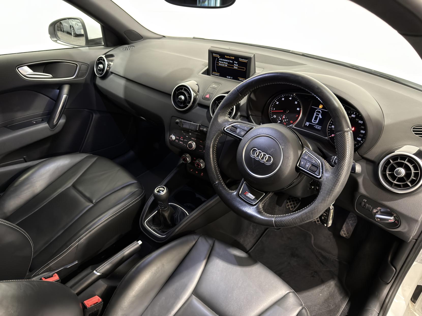 Audi A1 1.4 TFSI CoD Black Edition Sportback 5dr Petrol Manual Euro 5 (s/s) (140 ps)
