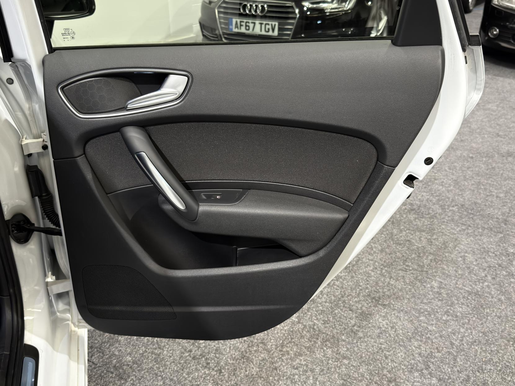 Audi A1 1.4 TFSI CoD Black Edition Sportback 5dr Petrol Manual Euro 5 (s/s) (140 ps)