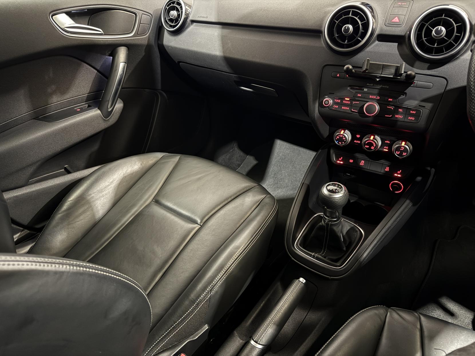 Audi A1 1.4 TFSI CoD Black Edition Sportback 5dr Petrol Manual Euro 5 (s/s) (140 ps)