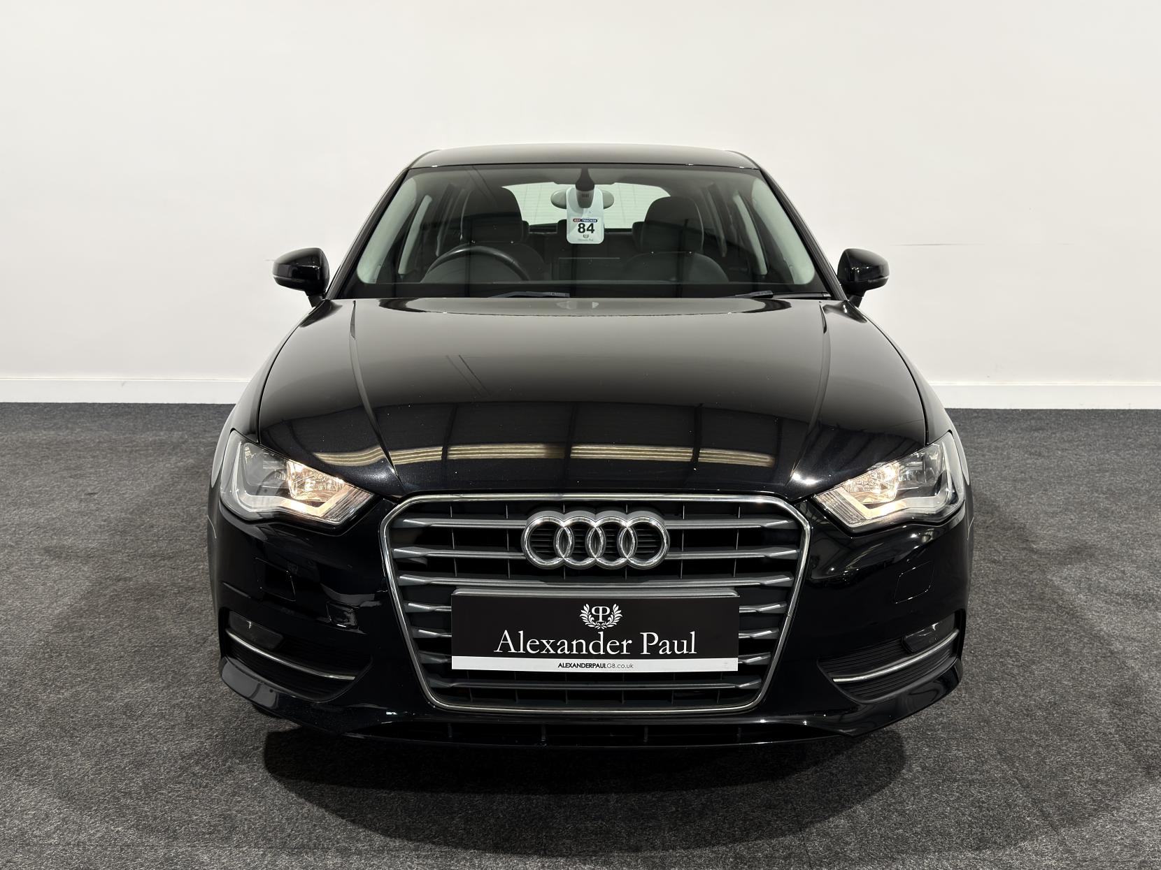 Audi A3 1.6 TDI SE Sportback 5dr Diesel Manual Euro 5 (s/s) (105 ps)