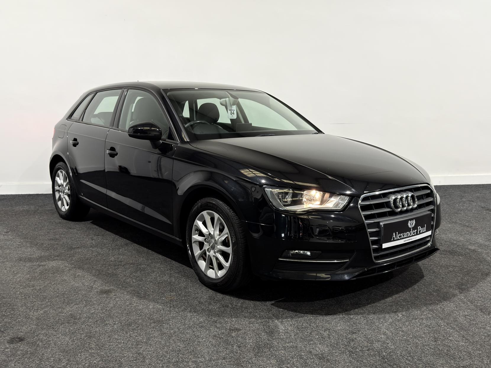 Audi A3 1.6 TDI SE Sportback 5dr Diesel Manual Euro 5 (s/s) (105 ps)