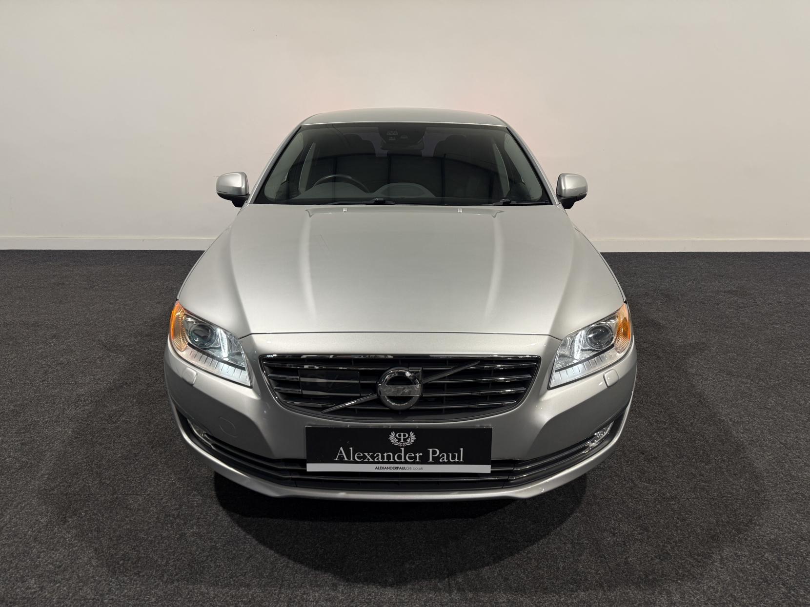 Volvo S80 2.4 D5 SE Lux Saloon 4dr Diesel Geartronic Euro 5 (215 ps)