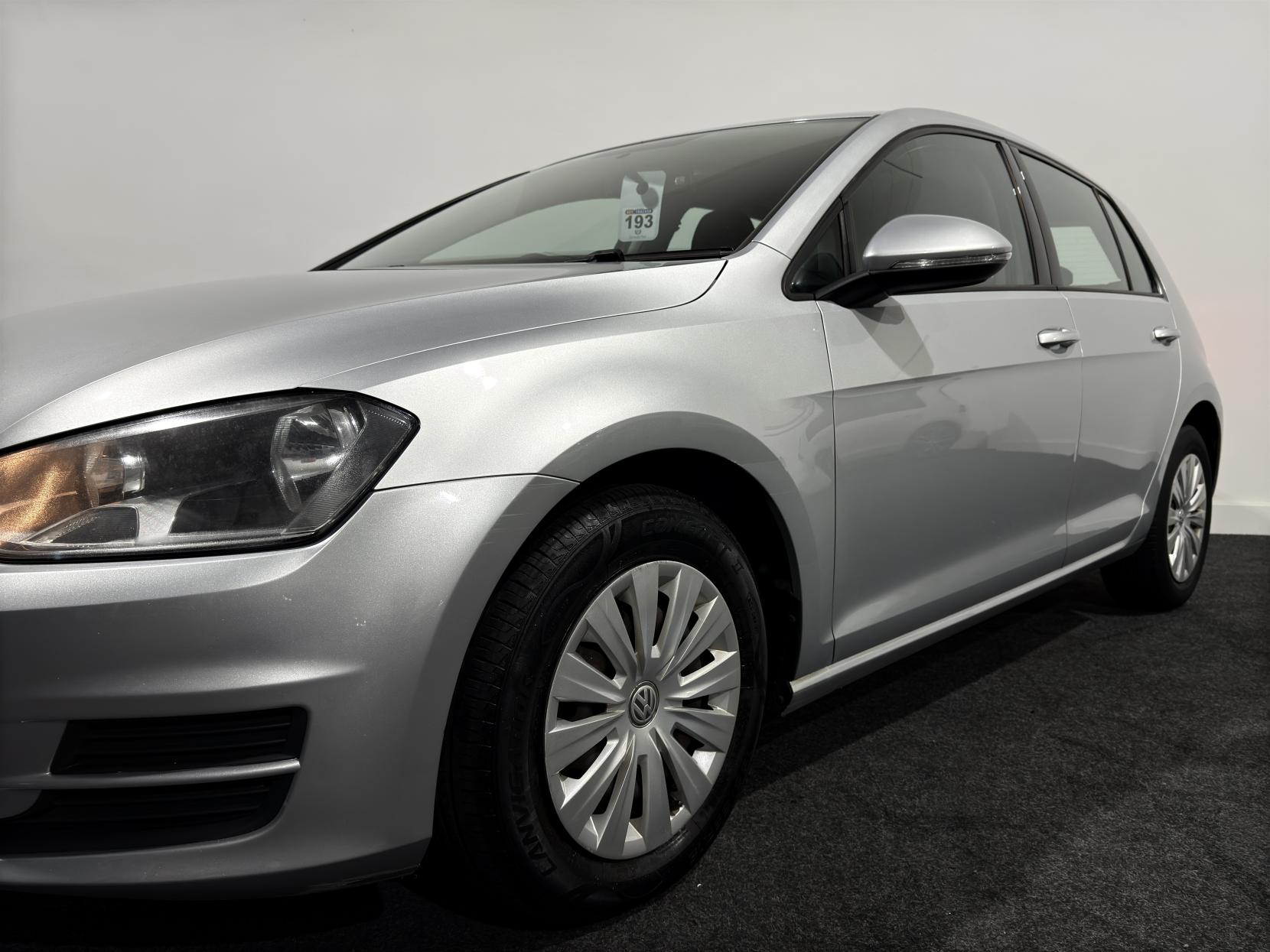 Volkswagen Golf 1.6 TDI BlueMotion Tech S Hatchback 5dr Diesel Manual Euro 5 (s/s) (105 ps)