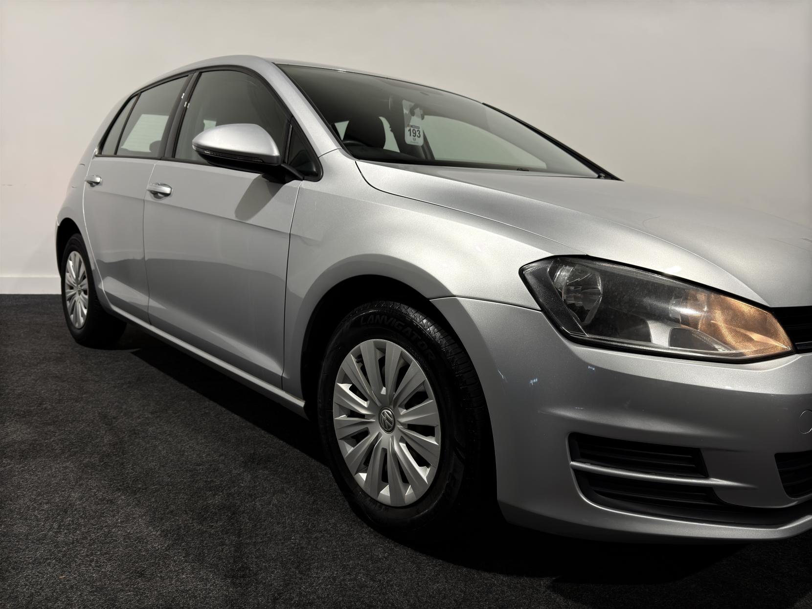 Volkswagen Golf 1.6 TDI BlueMotion Tech S Hatchback 5dr Diesel Manual Euro 5 (s/s) (105 ps)