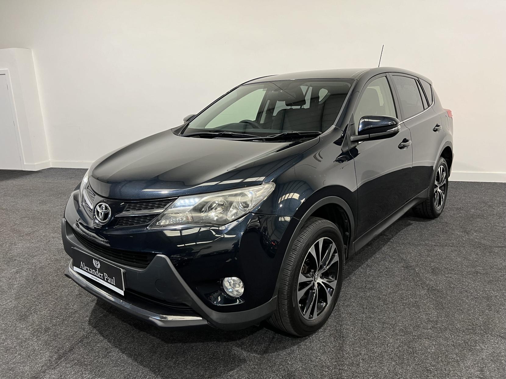Toyota RAV4 2.0 V-Matic Icon SUV 5dr Petrol Multidrive S 4WD Euro 5 (151 ps)