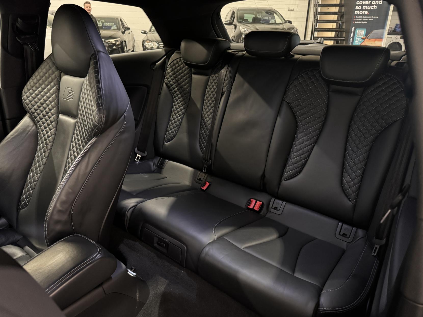 Audi S3 2.0 TFSI Black Edition Hatchback 3dr Petrol S Tronic quattro Euro 6 (s/s) (310 ps)