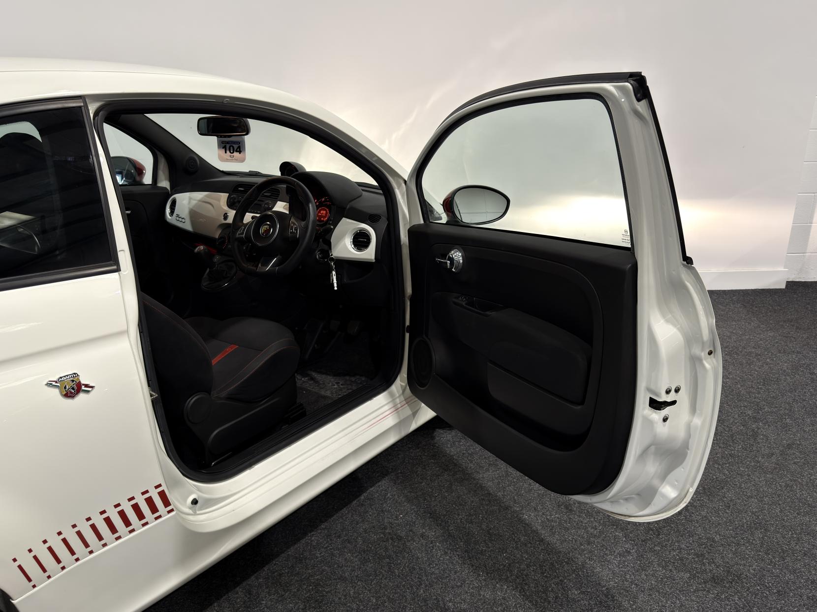 Abarth 500 1.4 T-Jet Hatchback 3dr Petrol Manual Euro 5 (135 bhp)