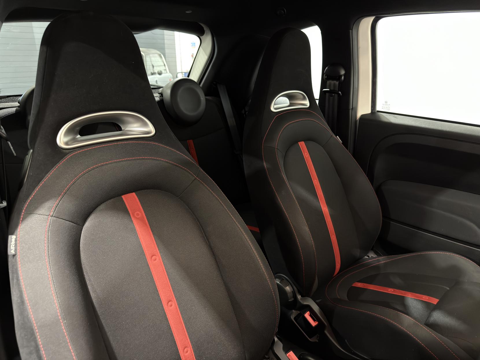 Abarth 500 1.4 T-Jet Hatchback 3dr Petrol Manual Euro 5 (135 bhp)