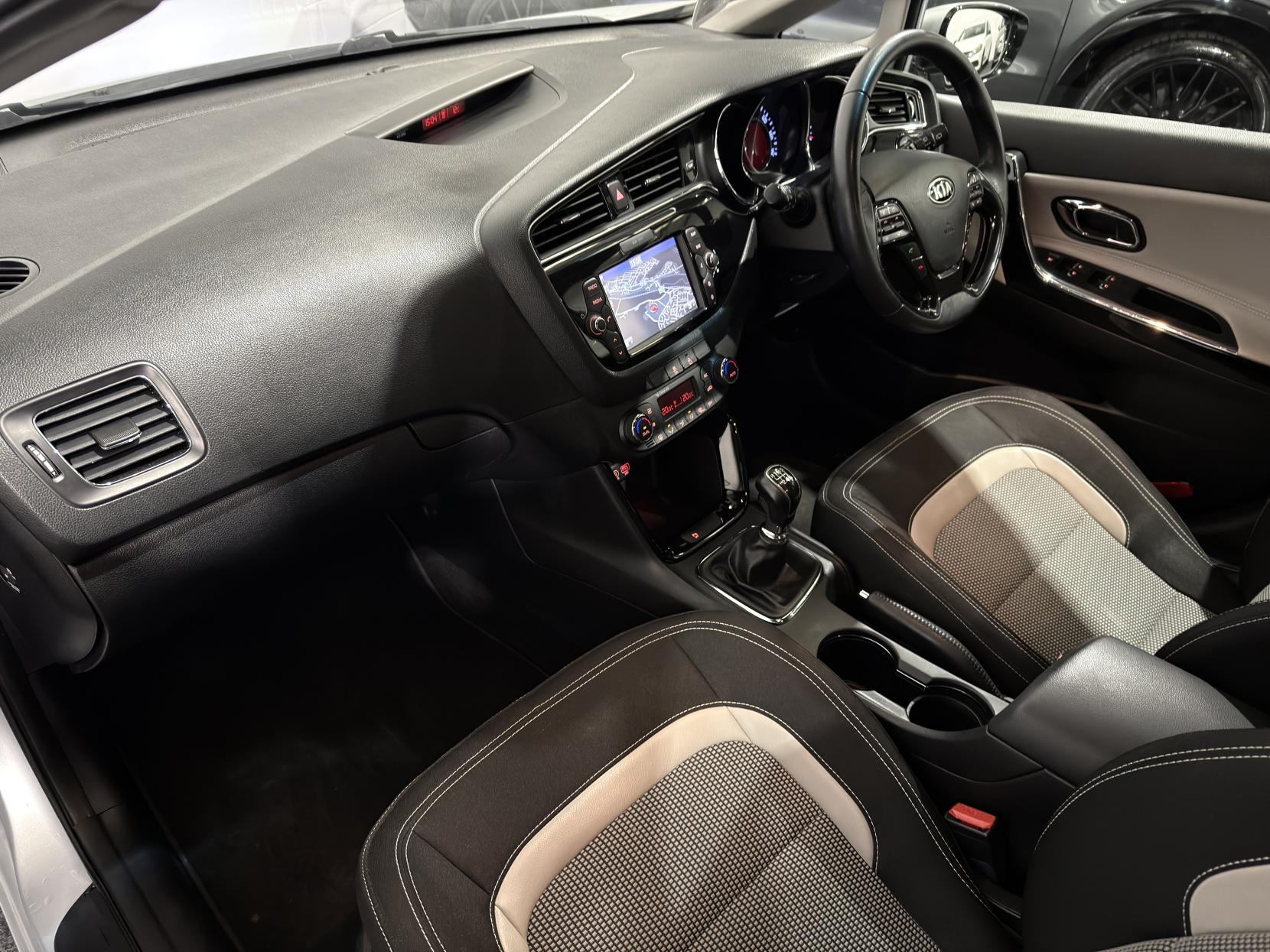 Kia Ceed 1.6 CRDi 3 Hatchback 5dr Diesel Manual Euro 6 (s/s) (134 bhp)