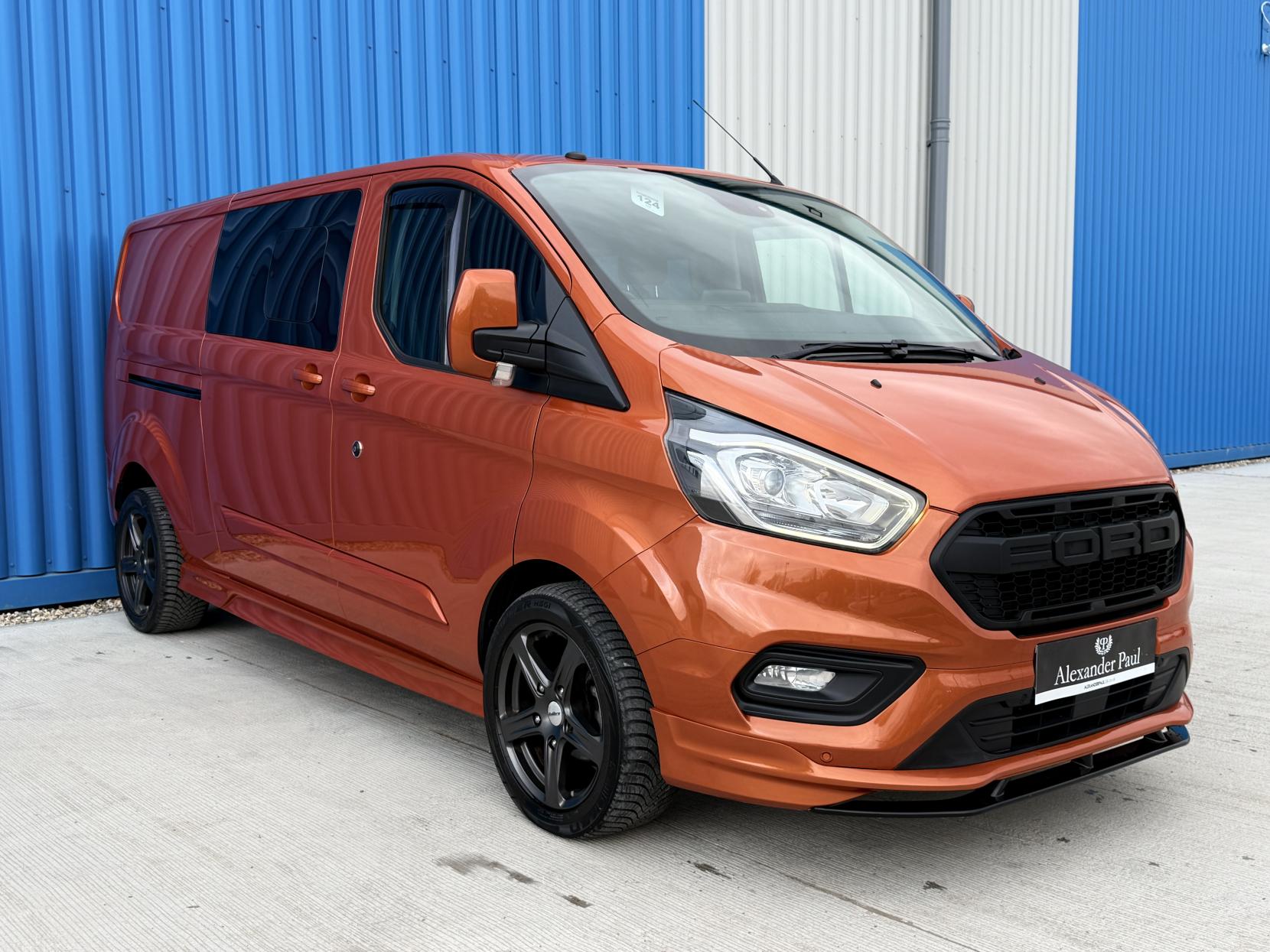 Ford Transit Custom 2.0 300 EcoBlue Limited Crew Van Double Cab 5dr Diesel Manual L2 H1 Euro 6 (5 Seat) (170 ps)