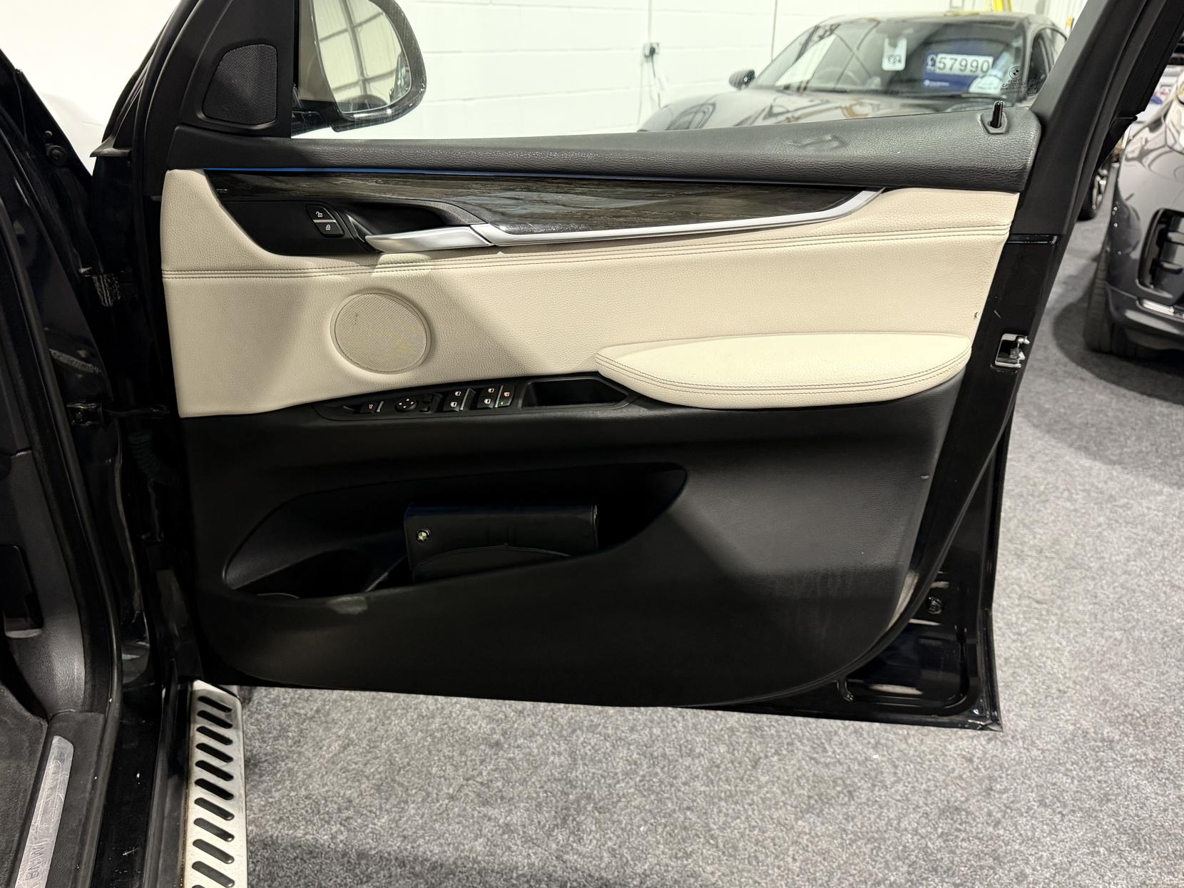 BMW X5 3.0 30d SE SUV 5dr Diesel Auto xDrive Euro 6 (s/s) (258 ps)