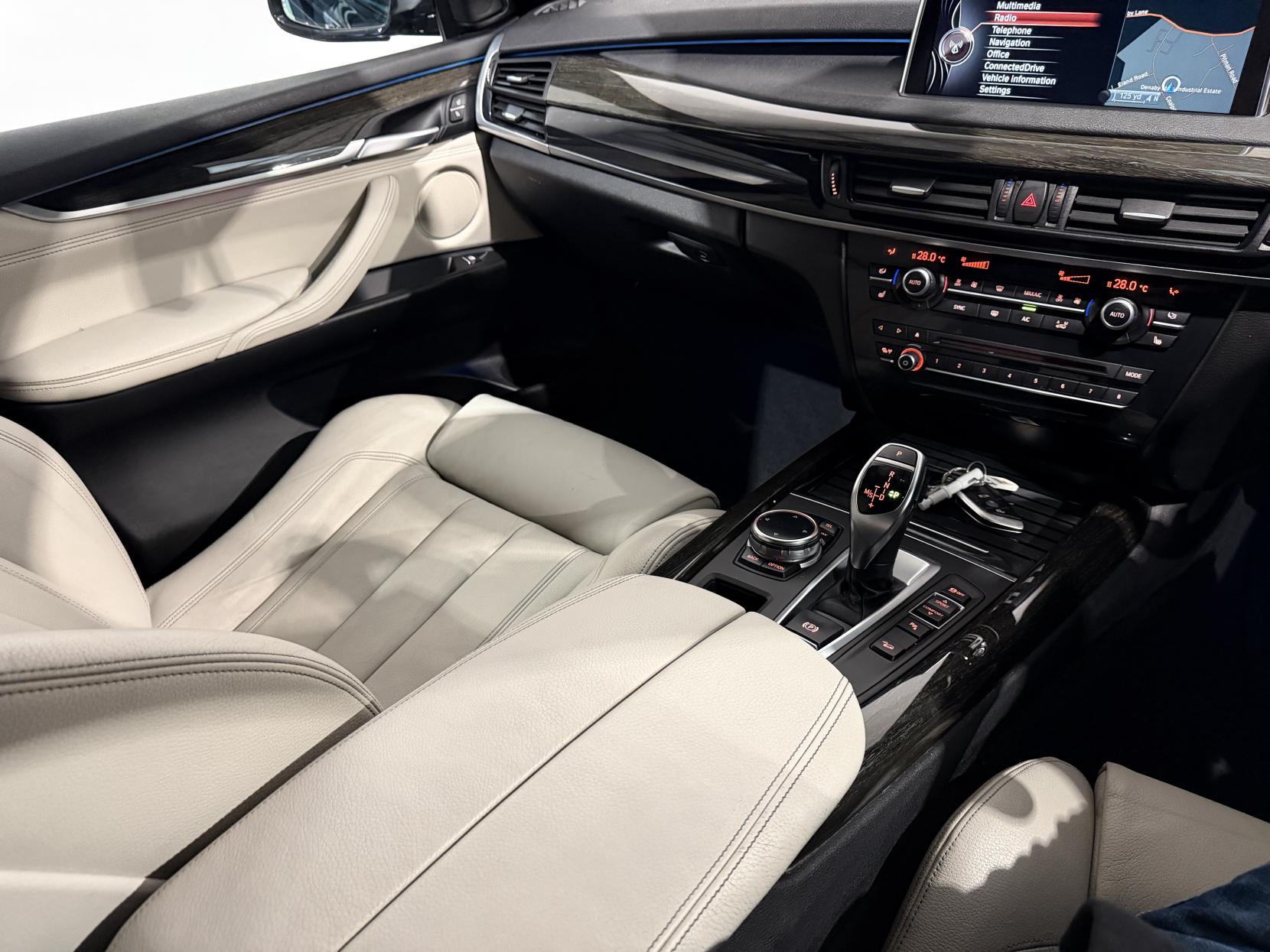 BMW X5 3.0 30d SE SUV 5dr Diesel Auto xDrive Euro 6 (s/s) (258 ps)