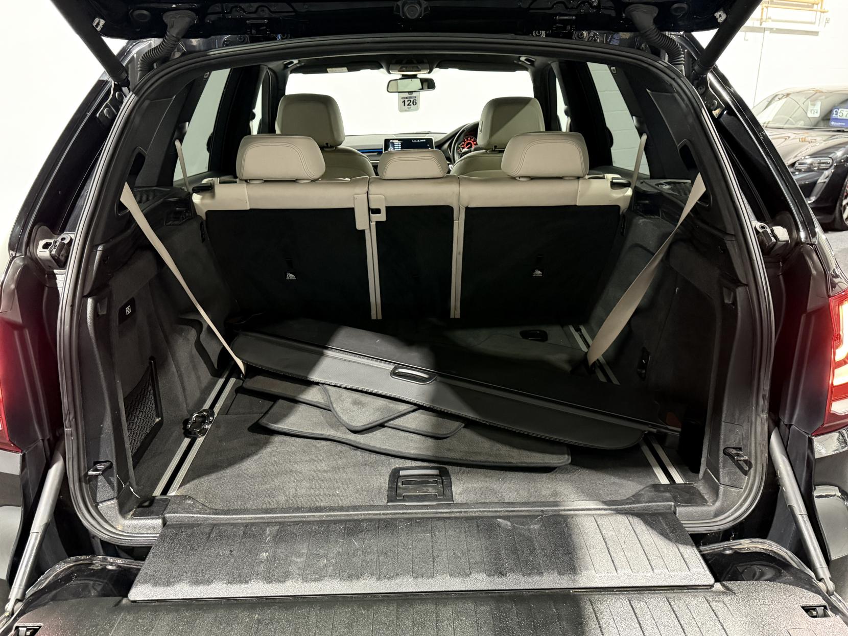 BMW X5 3.0 30d SE SUV 5dr Diesel Auto xDrive Euro 6 (s/s) (258 ps)