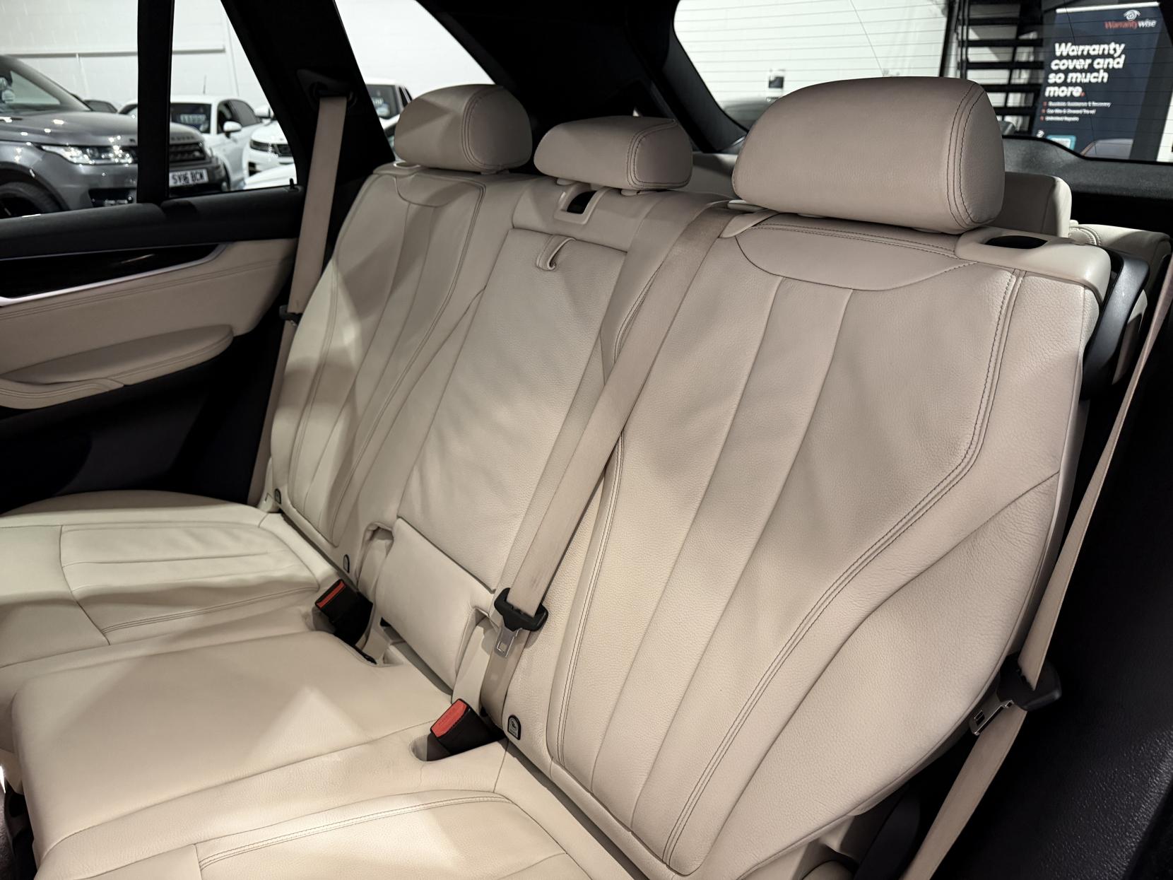 BMW X5 3.0 30d SE SUV 5dr Diesel Auto xDrive Euro 6 (s/s) (258 ps)