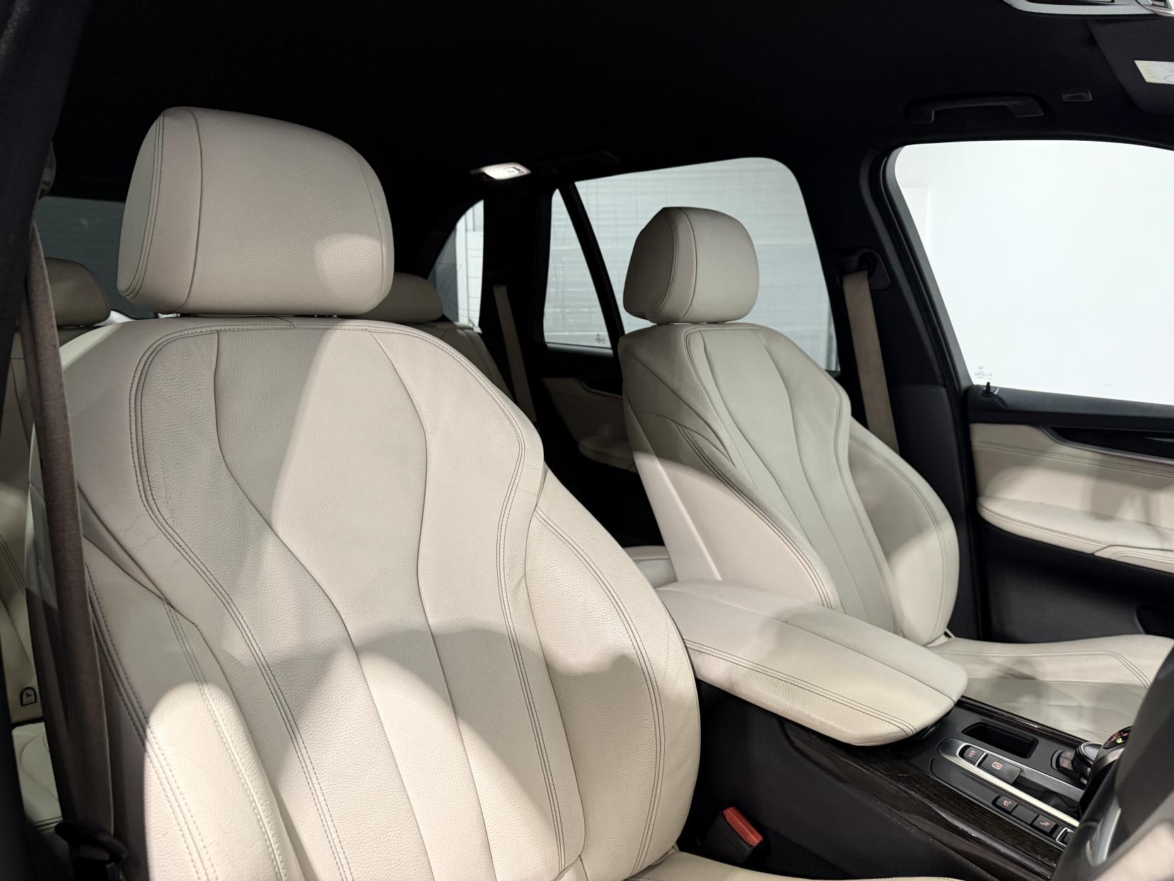 BMW X5 3.0 30d SE SUV 5dr Diesel Auto xDrive Euro 6 (s/s) (258 ps)