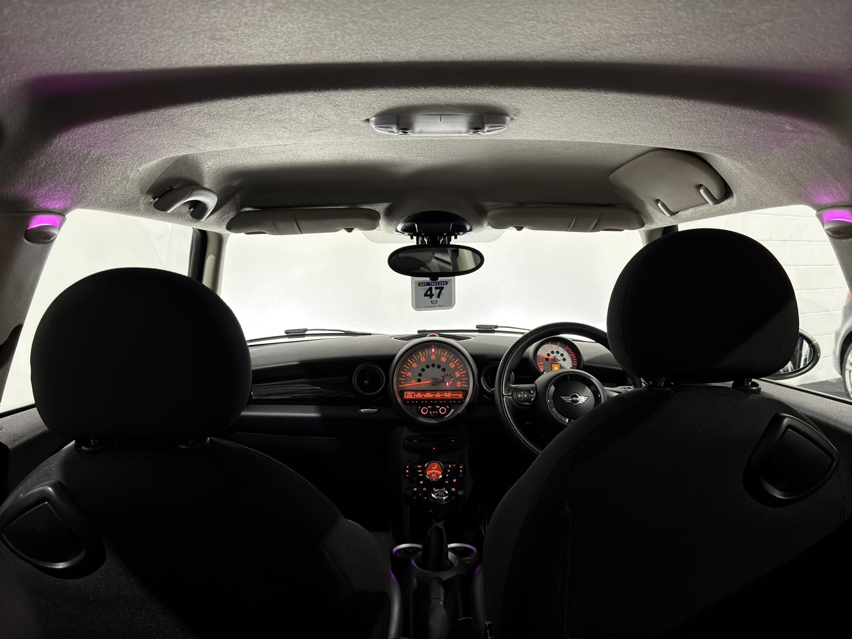 MINI Hatch 2.0 Cooper SD Hatchback 3dr Diesel Manual Euro 5 (s/s) (143 ps)