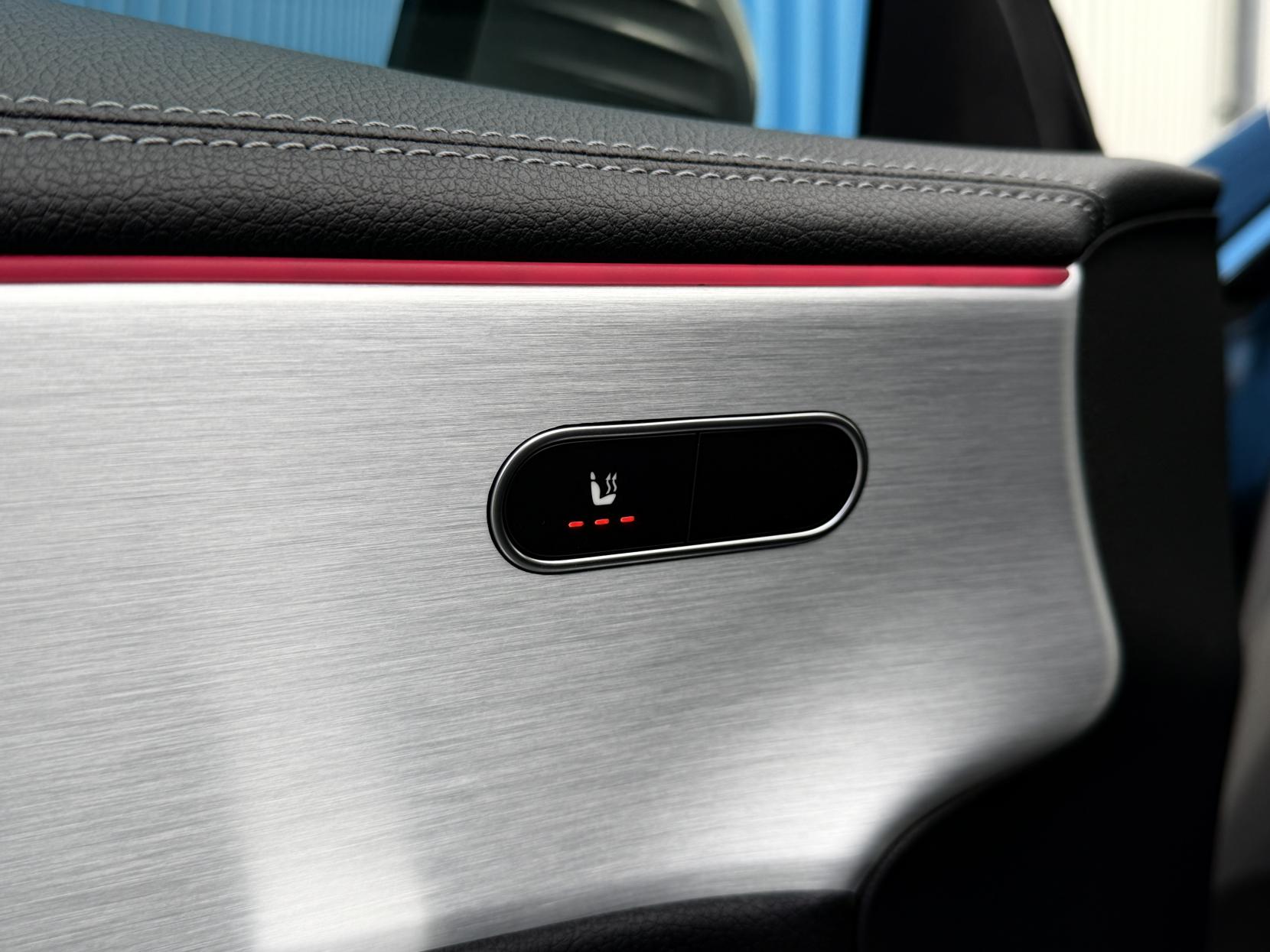 Mercedes-Benz CLA 2.0 CLA250 AMG Line (Premium 2) Coupe 4dr Petrol 7G-DCT Euro 6 (s/s) (224 ps)