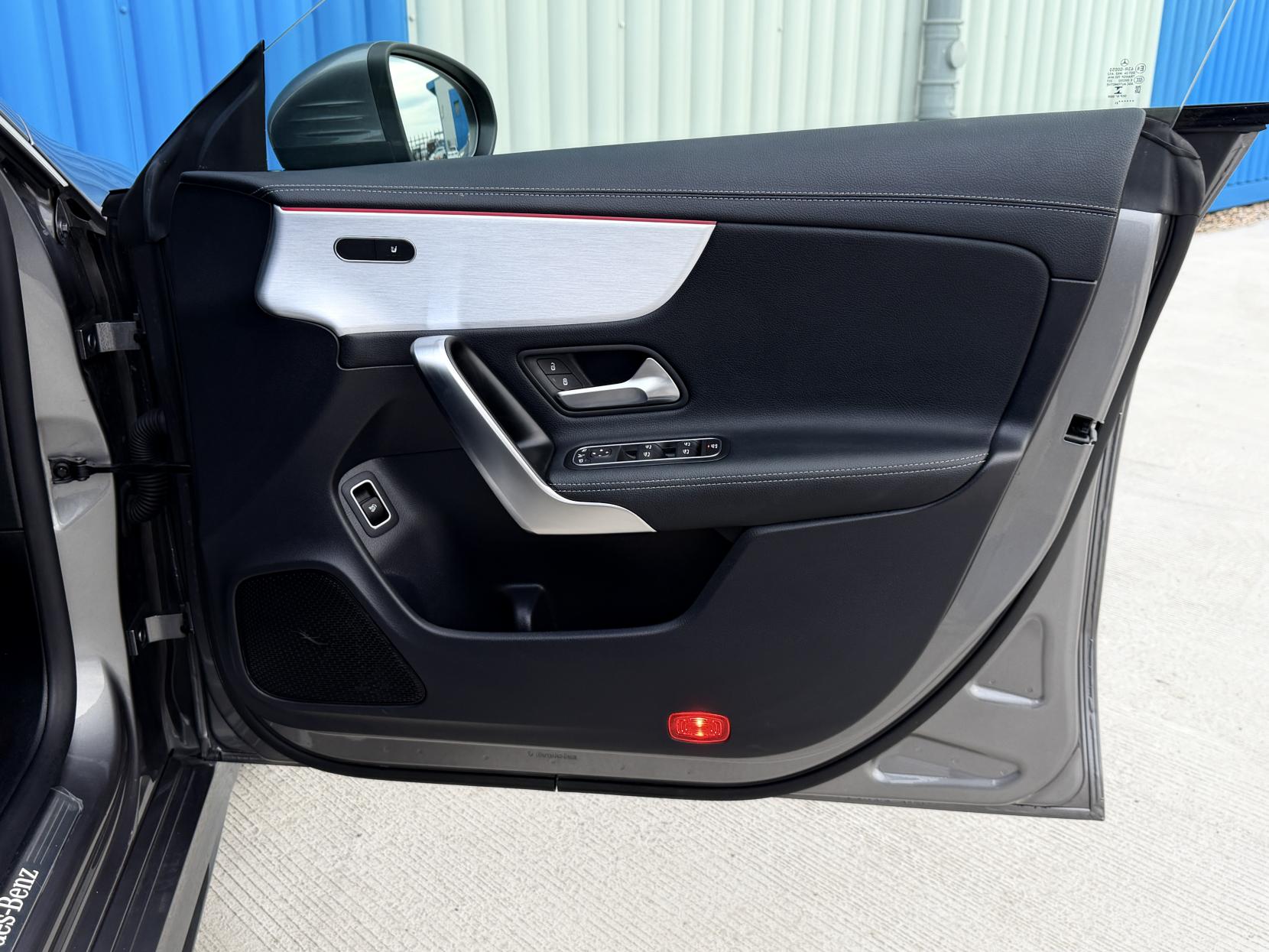 Mercedes-Benz CLA 2.0 CLA250 AMG Line (Premium 2) Coupe 4dr Petrol 7G-DCT Euro 6 (s/s) (224 ps)