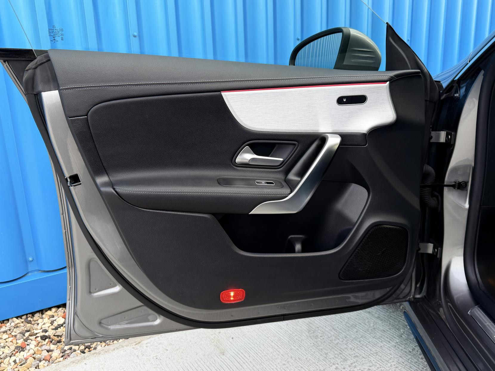 Mercedes-Benz CLA 2.0 CLA250 AMG Line (Premium 2) Coupe 4dr Petrol 7G-DCT Euro 6 (s/s) (224 ps)